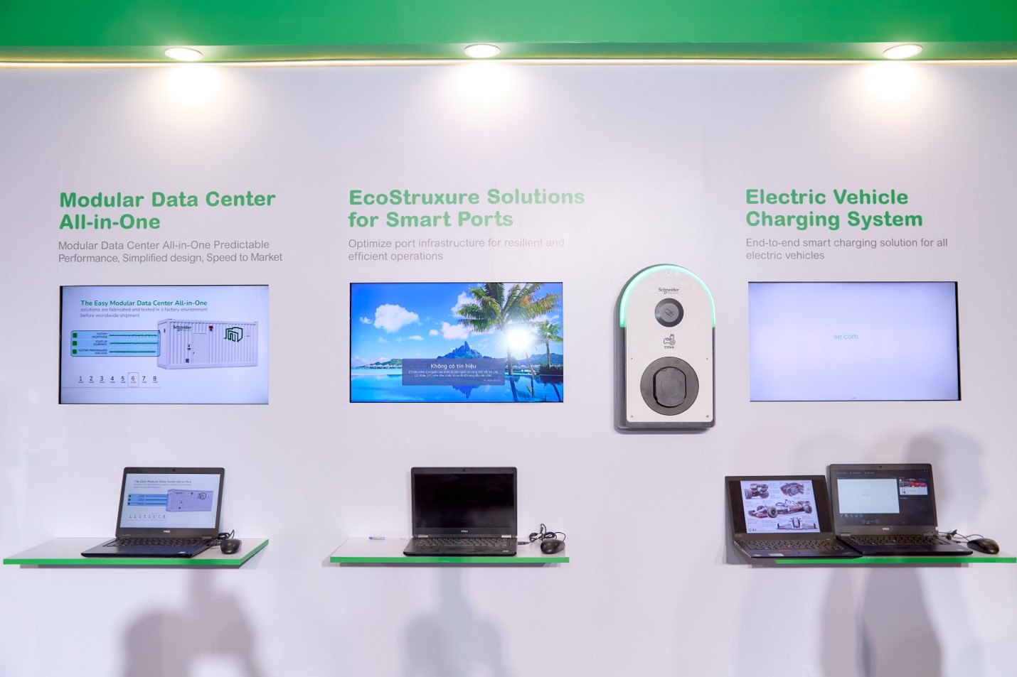 Giải pháp công nghệ thúc đẩy phát triển cảng biển xanh từ Schneider Electric- Ảnh 3.