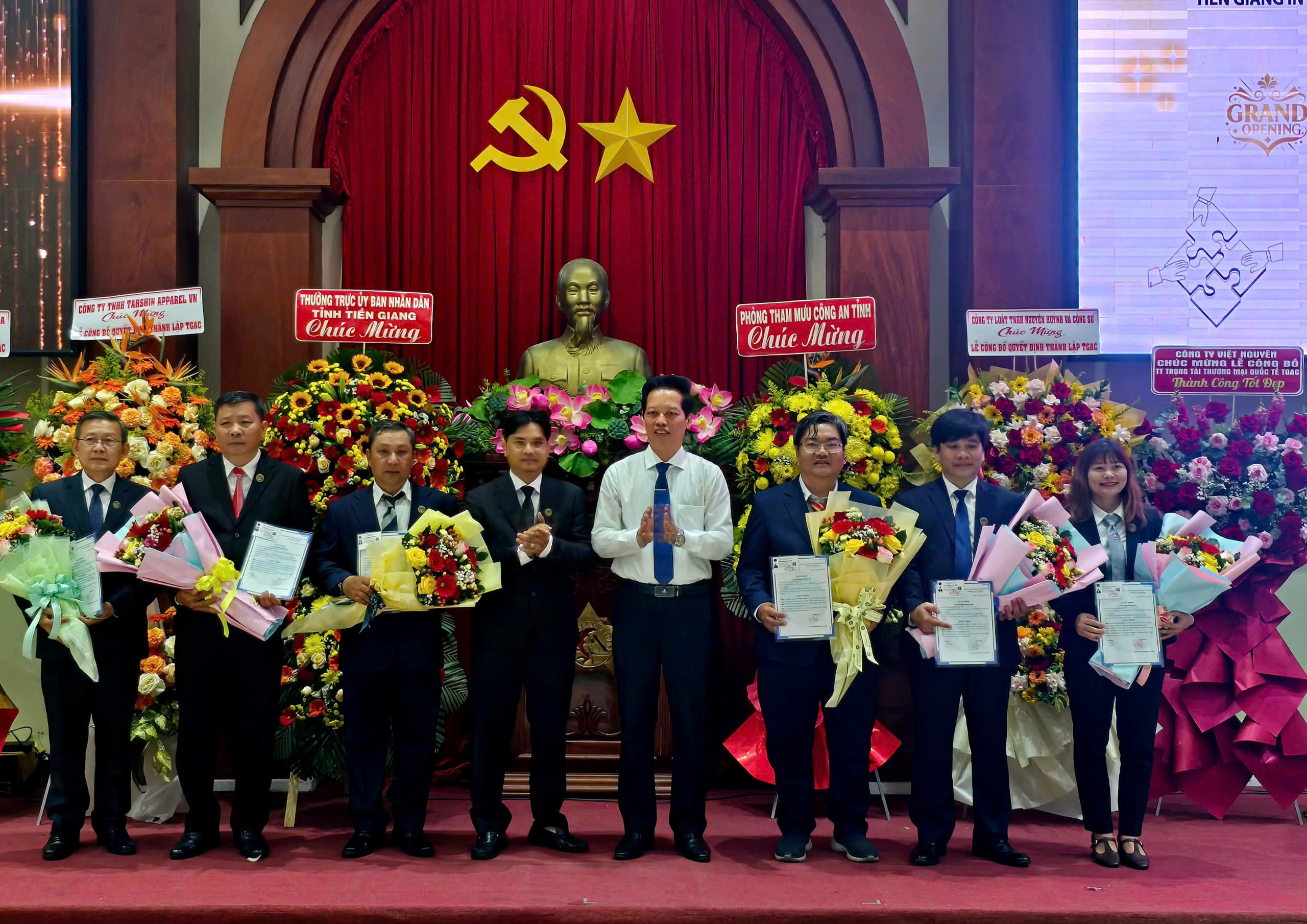 Tiền Giang thành lập Trung tâm trọng tài thương mại Quốc tế - Ảnh 1.