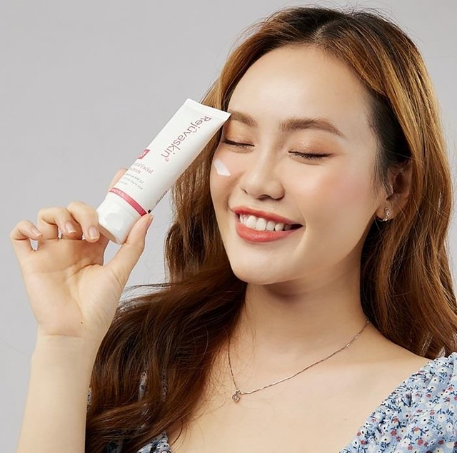 Bí mật làn da sáng khỏe dù phơi nắng cả ngày- Ảnh 2.
