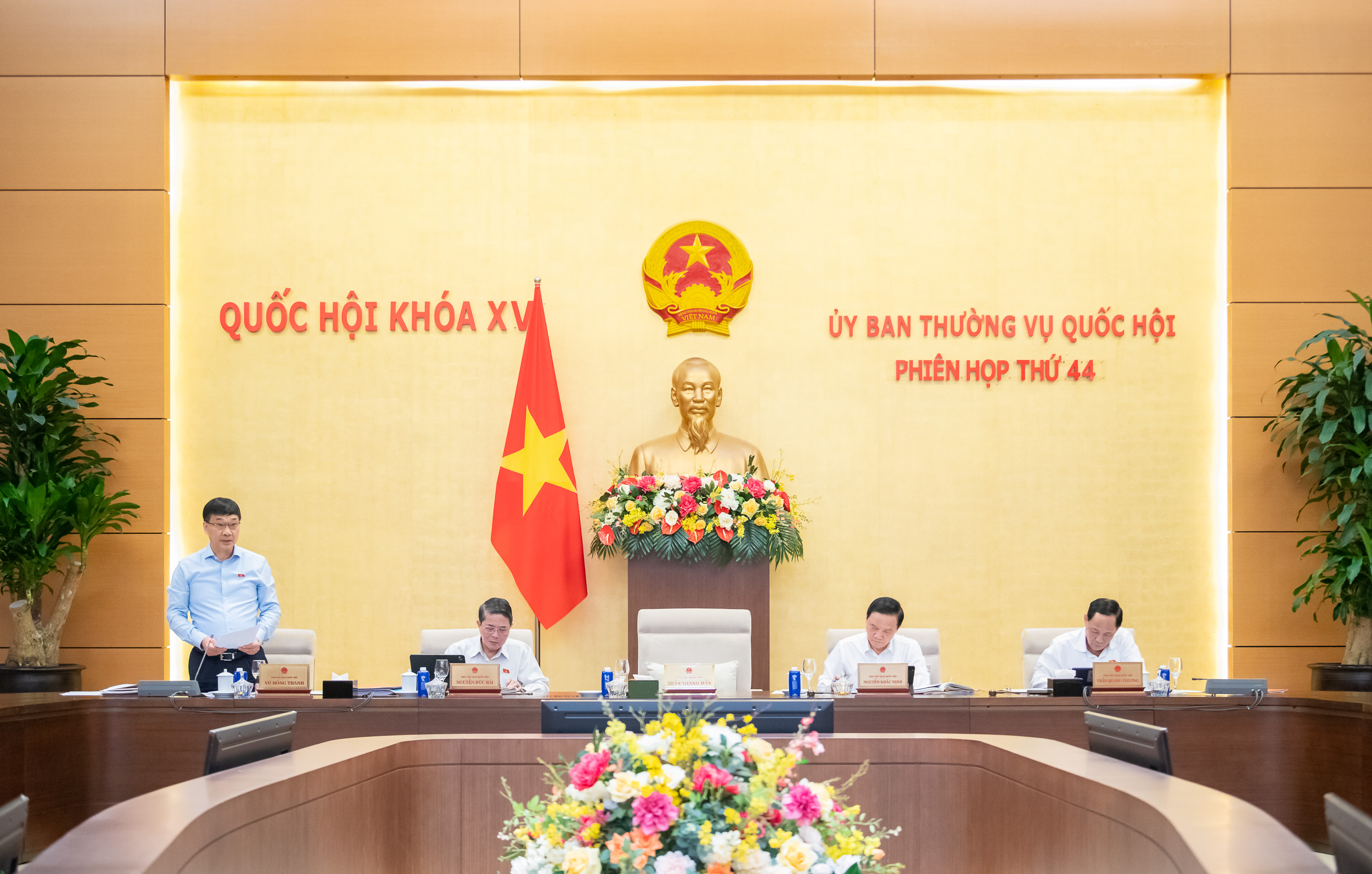 Thường vụ Quốc hội đồng &yacute; giảm 30% tiền thu&ecirc; đất năm 2025- Ảnh 2.