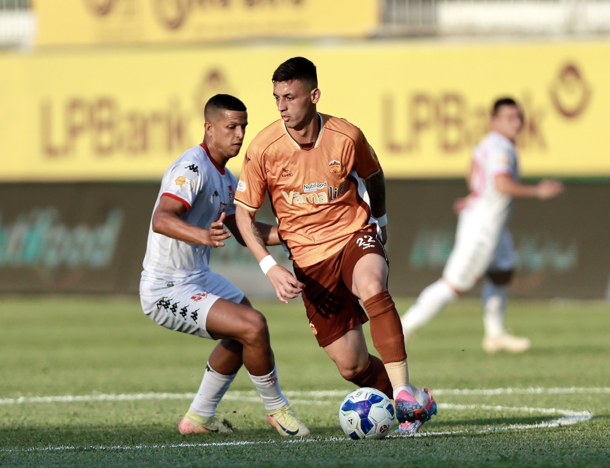 Encik Vu Tien Thanh mempunyai keputusan penting, HAGL yakin musim depan: Tidak perlu bersaing... untuk penyingkiran? - Foto 4. Ông Vũ Tiến Thành có quyết định quan trọng, HAGL vững tin mùa tới: Không phải đua… trụ hạng?- Ảnh 4.