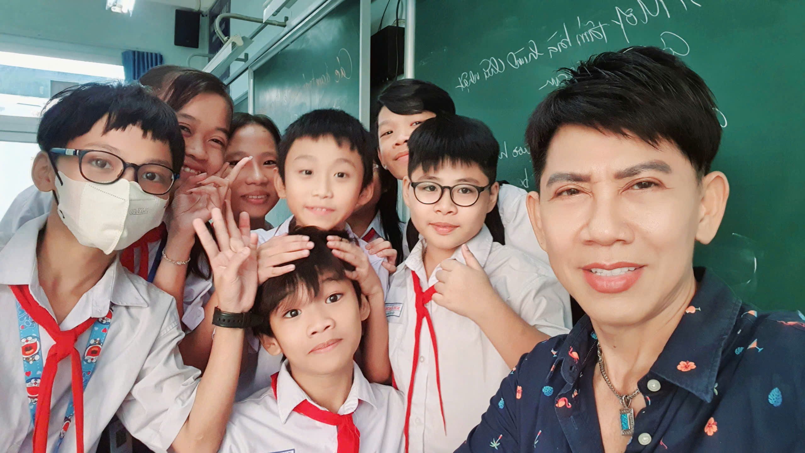 Mai Tuấn 'Mưa bụi' trở lại âm nhạc, tiết lộ về cuộc sống giai đoạn im ắng - Ảnh 2.