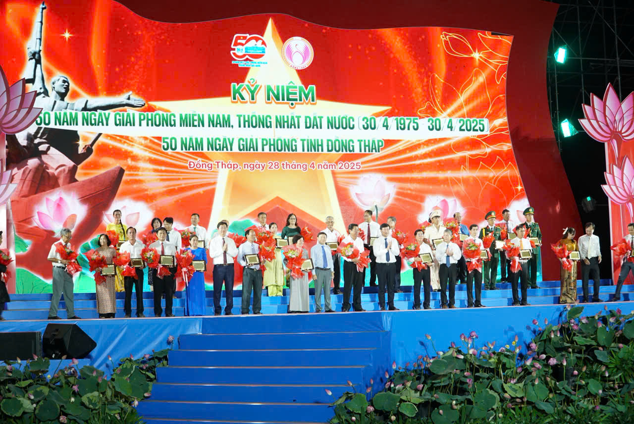 Quyết tâm xây dựng Đồng Tháp trở thành nơi đáng sống, đáng đến, đáng đầu tư - Ảnh 4.