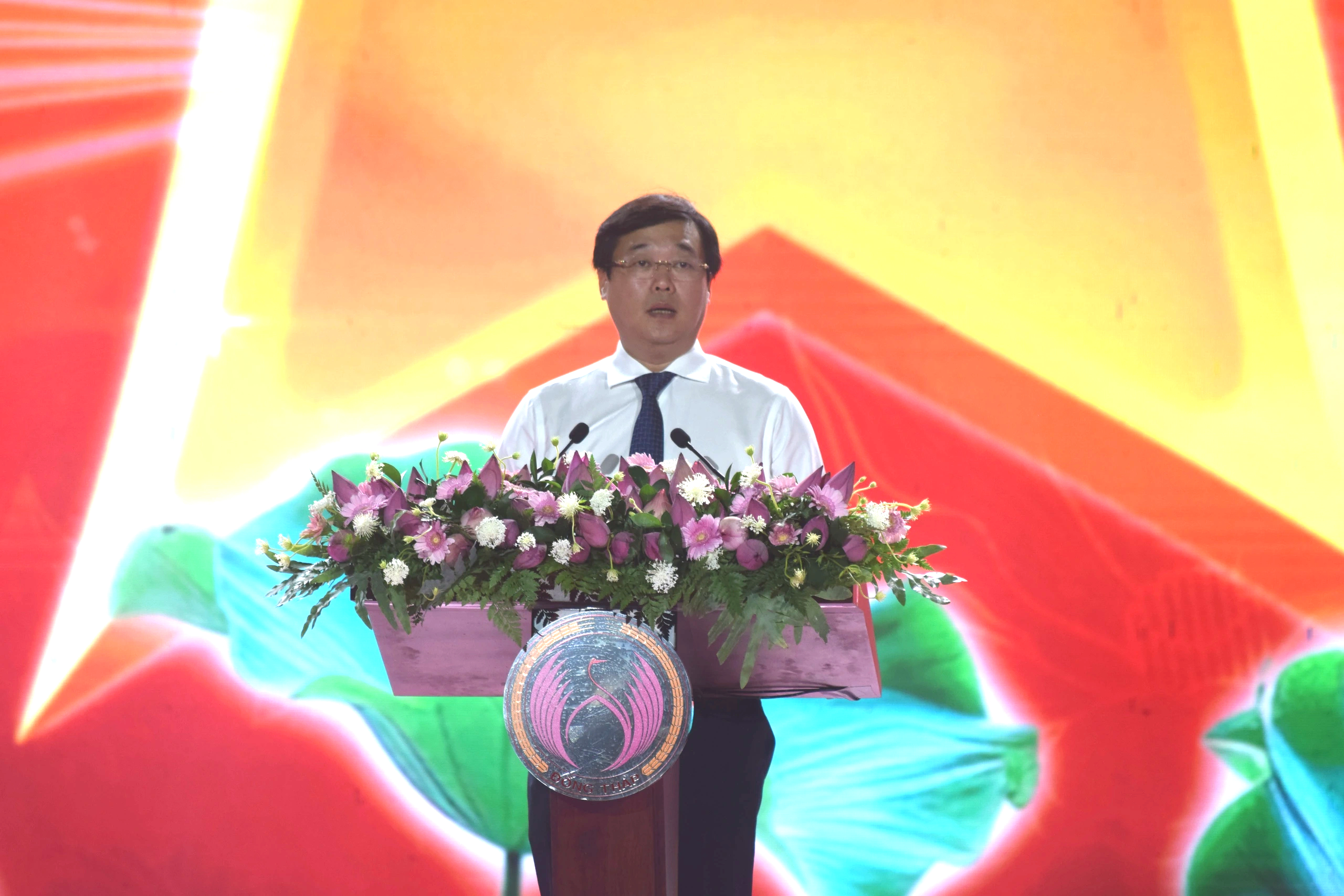 Quyết tâm xây dựng Đồng Tháp trở thành nơi đáng sống, đáng đến, đáng đầu tư - Ảnh 3.