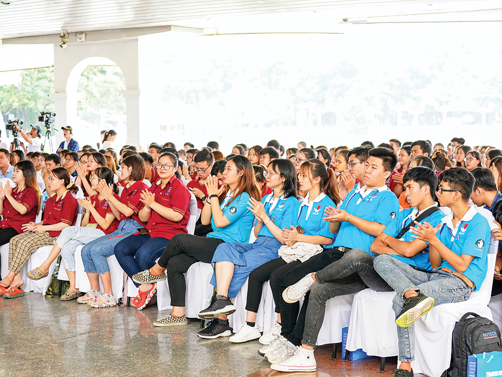 Tiếng vọng hòa bình Việt Nam: Hành trình từ KÝ ỨC đến hiện tại - Ảnh 6. Tiếng vọng hòa bình Việt Nam: Hành trình từ KÝ ỨC đến hiện tại - Ảnh 6.