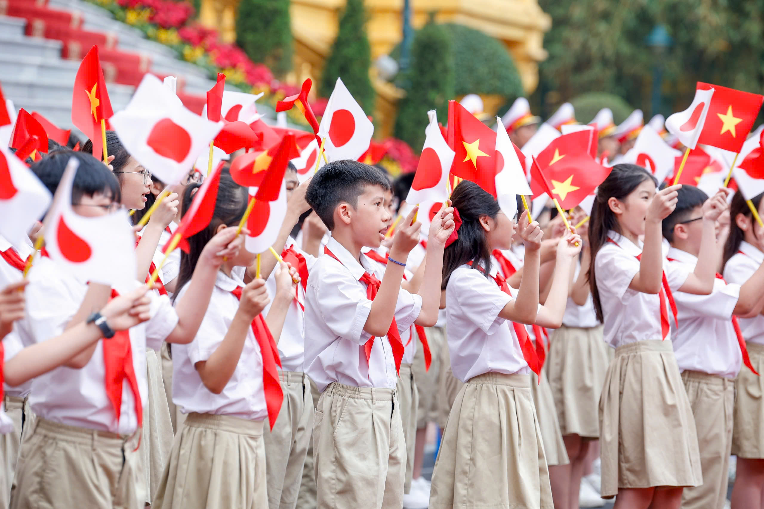 Thủ tướng Phạm Minh Chính chủ trì lễ đón Thủ tướng Nhật Bản Ishiba Shigeru- Ảnh 3.