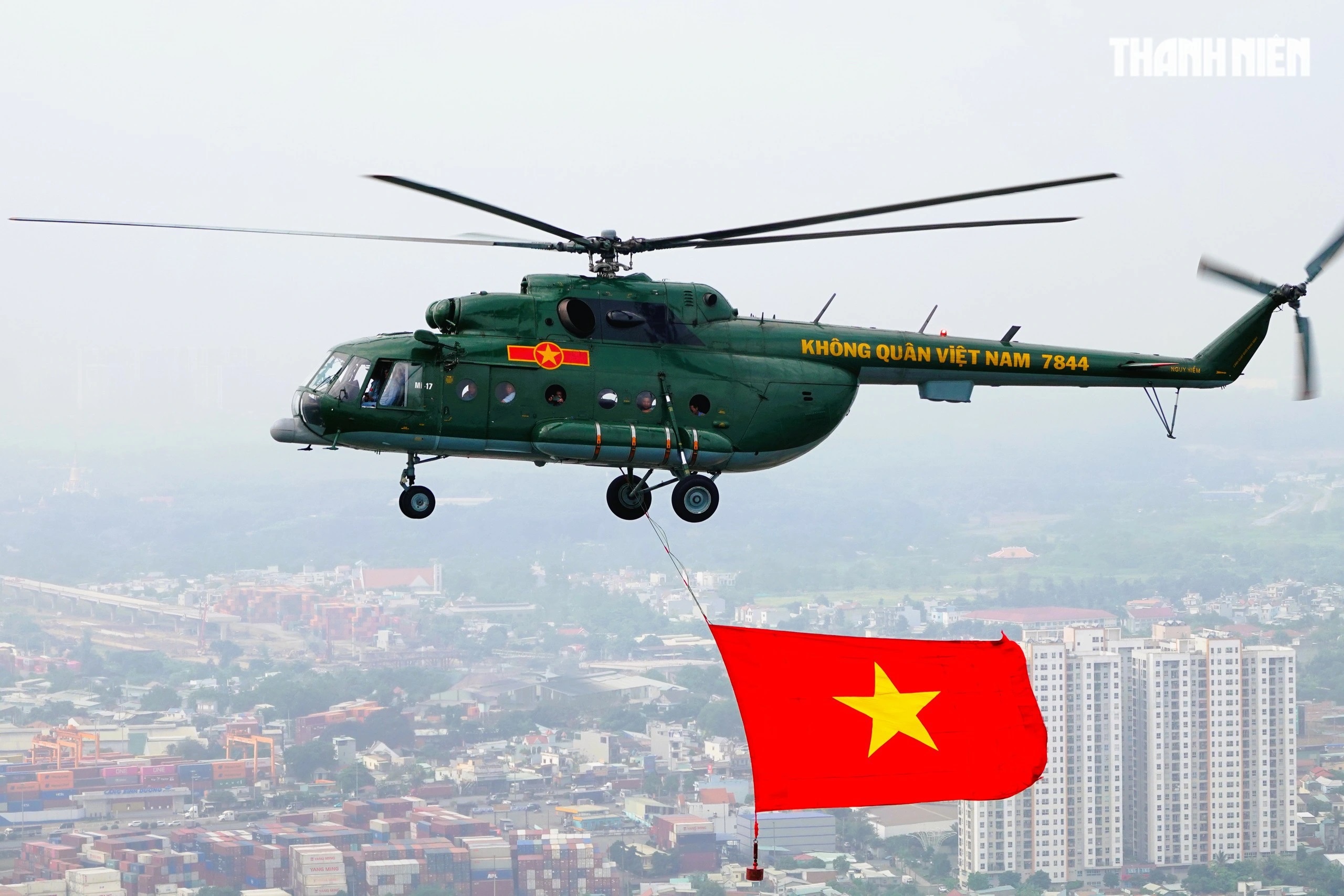 TP . HCM tổ chức bầu cử sớm bằng trực thăng cho cử tri ngòai khơi năm 2026 - Ảnh 1.