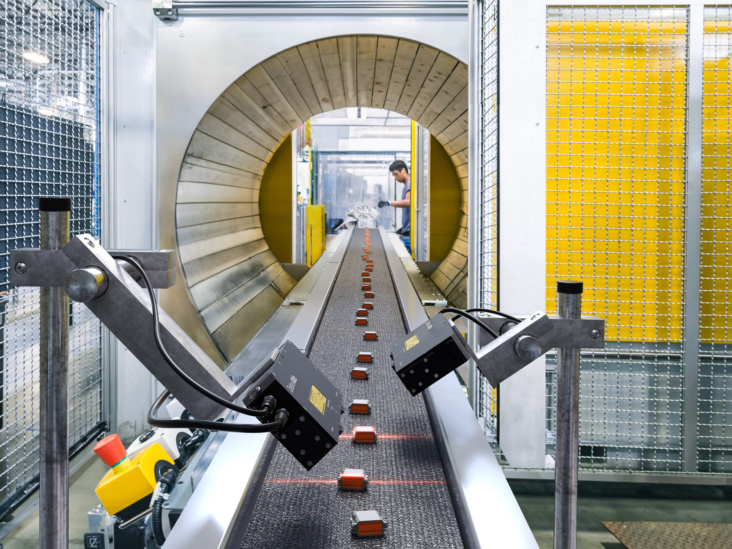 Zebra: AI, 5G và chuỗi cung ứng thông minh giúp nâng cao hiệu quả ngành y tế