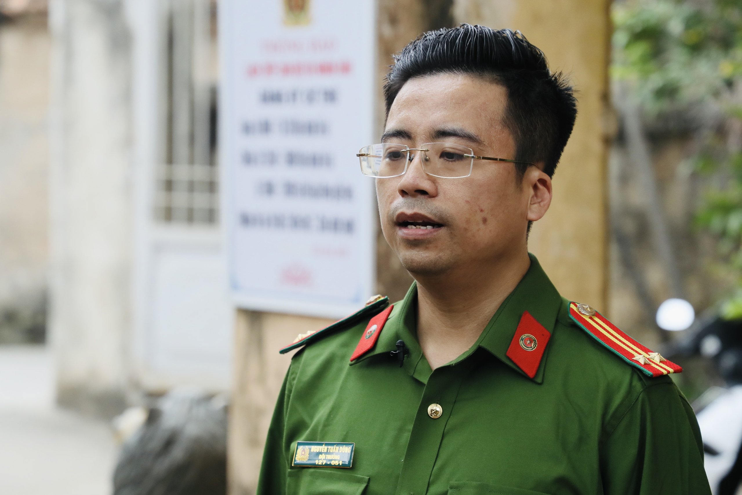 Người dân vui vì được phục vụ ngay tại xã, đăng ký xe trong ‘một nốt nhạc’ - Ảnh 2.