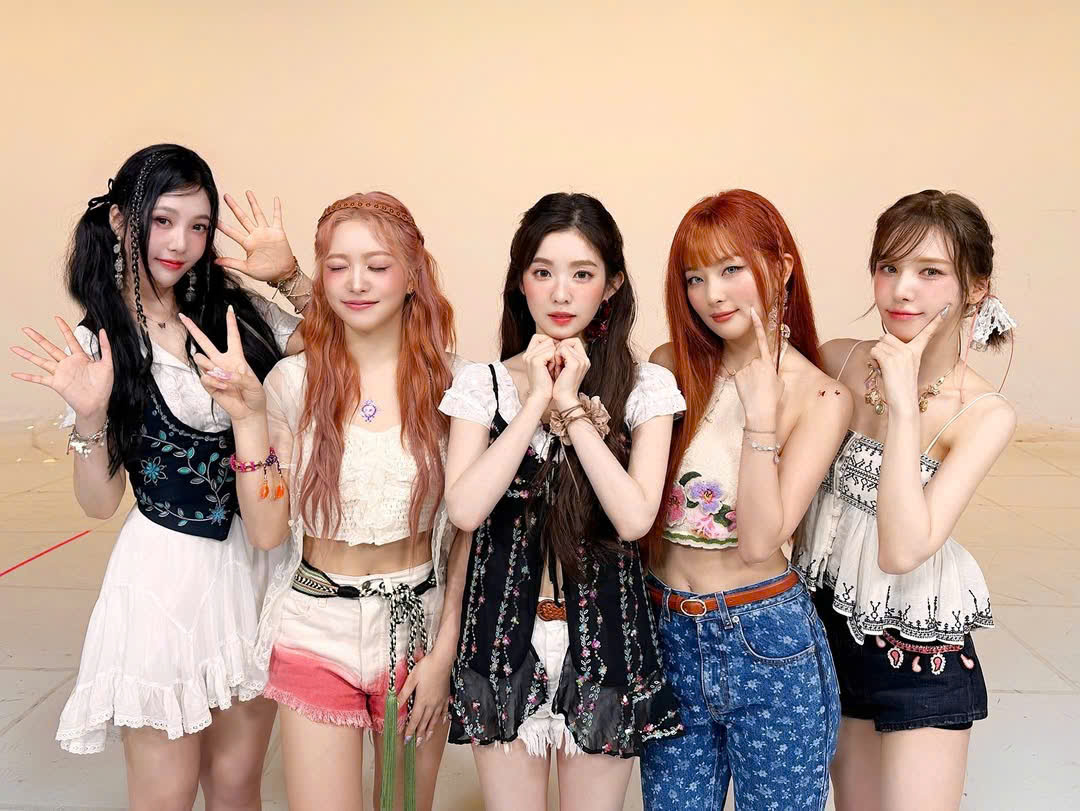 Hai thành viên Red Velvet rời SM Entertainment