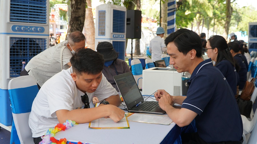 Du lịch Th&aacute;i Lan vẫn h&uacute;t kh&aacute;ch Việt D&ugrave; lo ngại rung chấn - Ảnh 4.