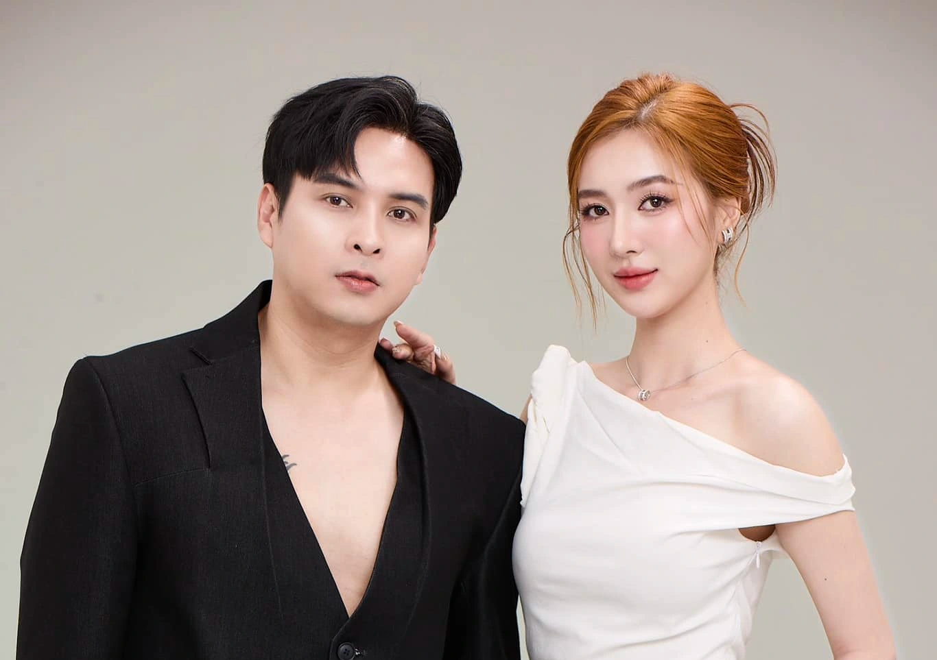 Hồ Quang Hiếu tiết lộ cuộc sống hôn nhân với vợ kém 17 tuổi - Ảnh 1.