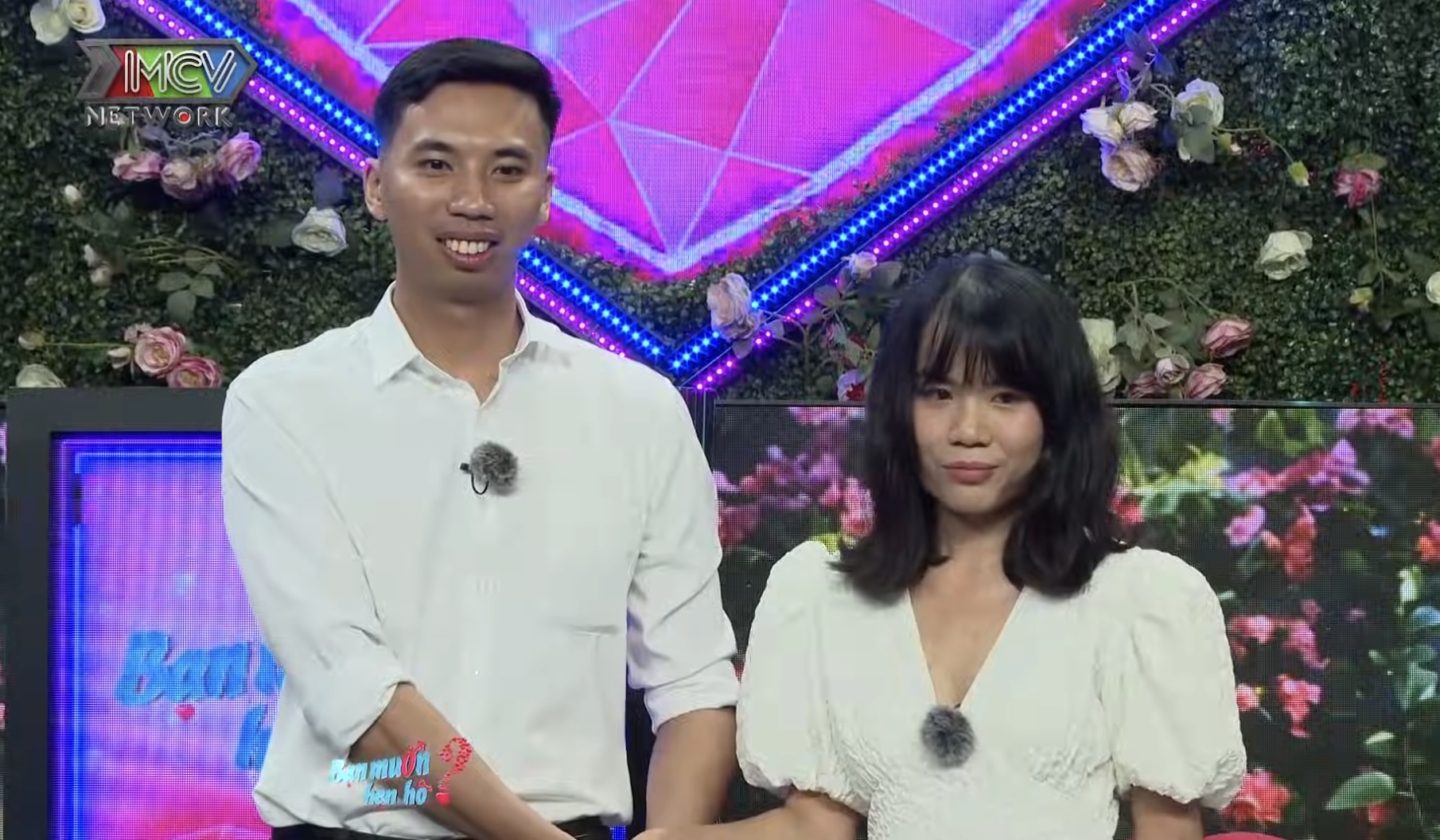 Quyền Linh phấn kh&iacute;ch khi mẹ đ&agrave;ng trai đem danh lam thắng cảnh thuyết phục c&ocirc; g&aacute;i- Ảnh 4.