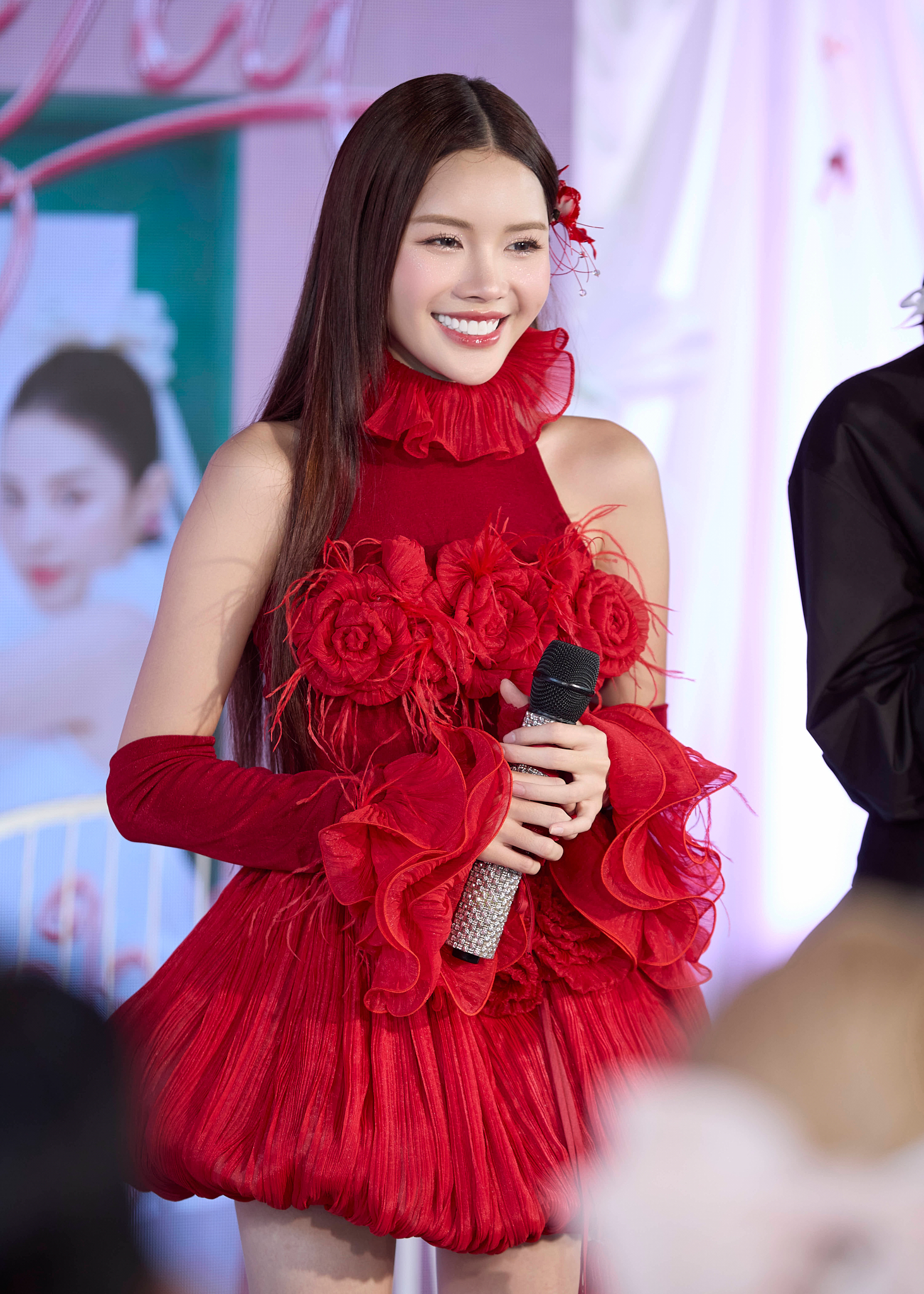 Người đẹp chuyển giới 'g&acirc;y sốt' tại Miss International Queen Vietnam 2023 giờ ra sao? - Ảnh 8.