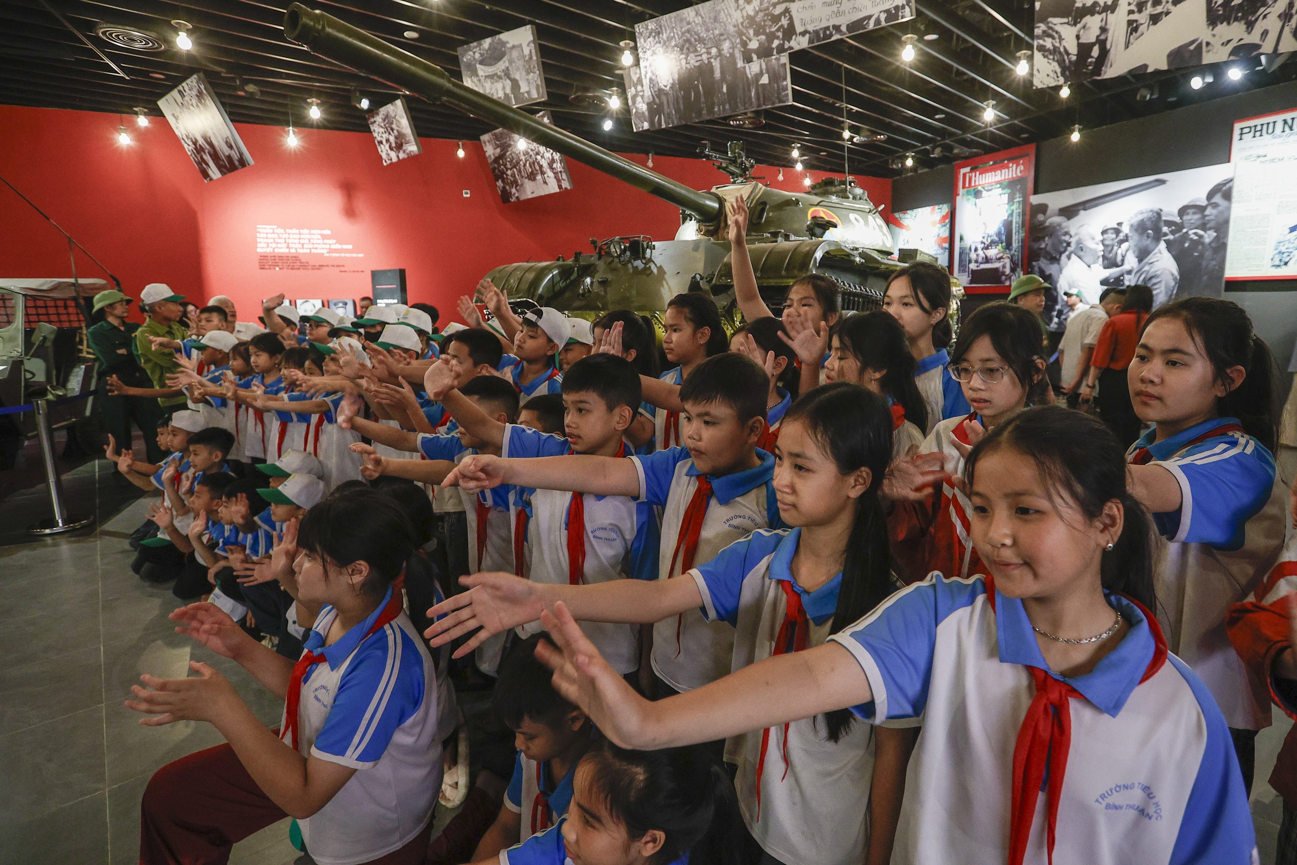 Nơi sống lại ký ức Chiến dịch Hồ Chí Minh lịch sử- Ảnh 4. Nơi sống lại ký ức Chiến dịch Hồ Chí Minh lịch sử- Ảnh 4.