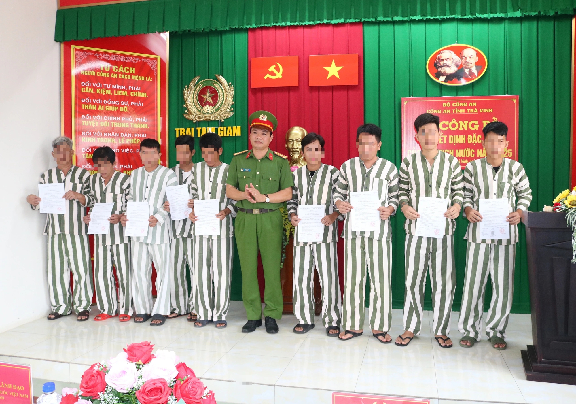 29 phạm nhân cải tạo tốt ở Vĩnh Long, Trà Vinh được đặc xá- Ảnh 1.