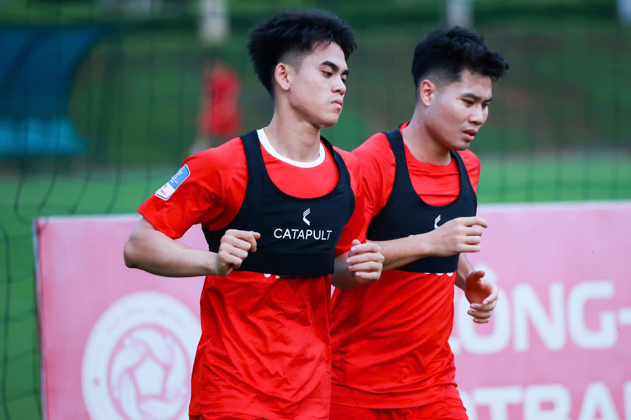 Bàn tay 'ma thuật' của HLV Popov sẽ giúp Thể Công Viettel có thêm nhiều ngọc quý - Ảnh 2.