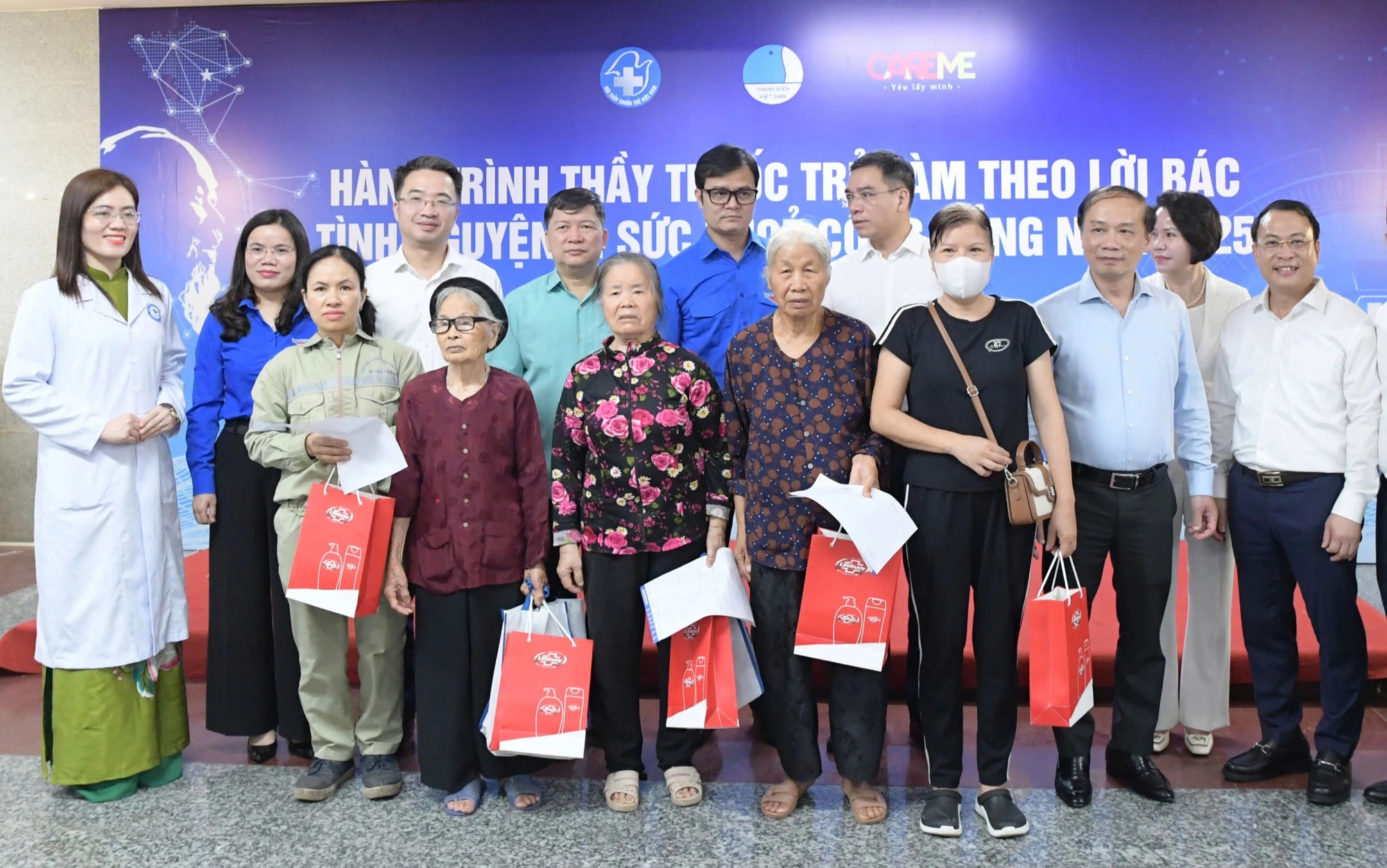 Thầy thuốc trẻ Việt Nam xung kích trong kỷ nguyên số và khát vọng hùng cường - Ảnh 1. Thầy thuốc trẻ Việt Nam xung kích trong kỷ nguyên số và khát vọng hùng cường - Ảnh 1.