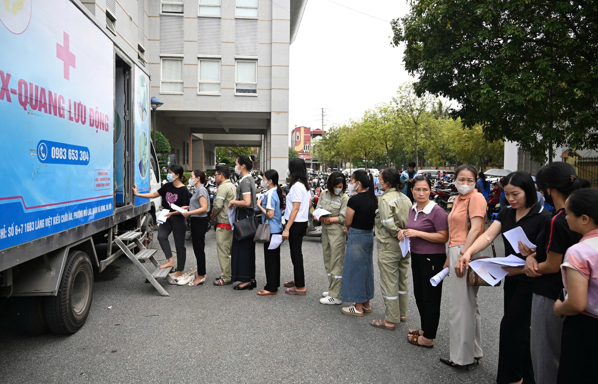 Thầy thuốc trẻ Việt Nam xung kích trong kỷ nguyên số và khát vọng hùng cường - Ảnh 3. Thầy thuốc trẻ Việt Nam xung kích trong kỷ nguyên số và khát vọng hùng cường - Ảnh 3.