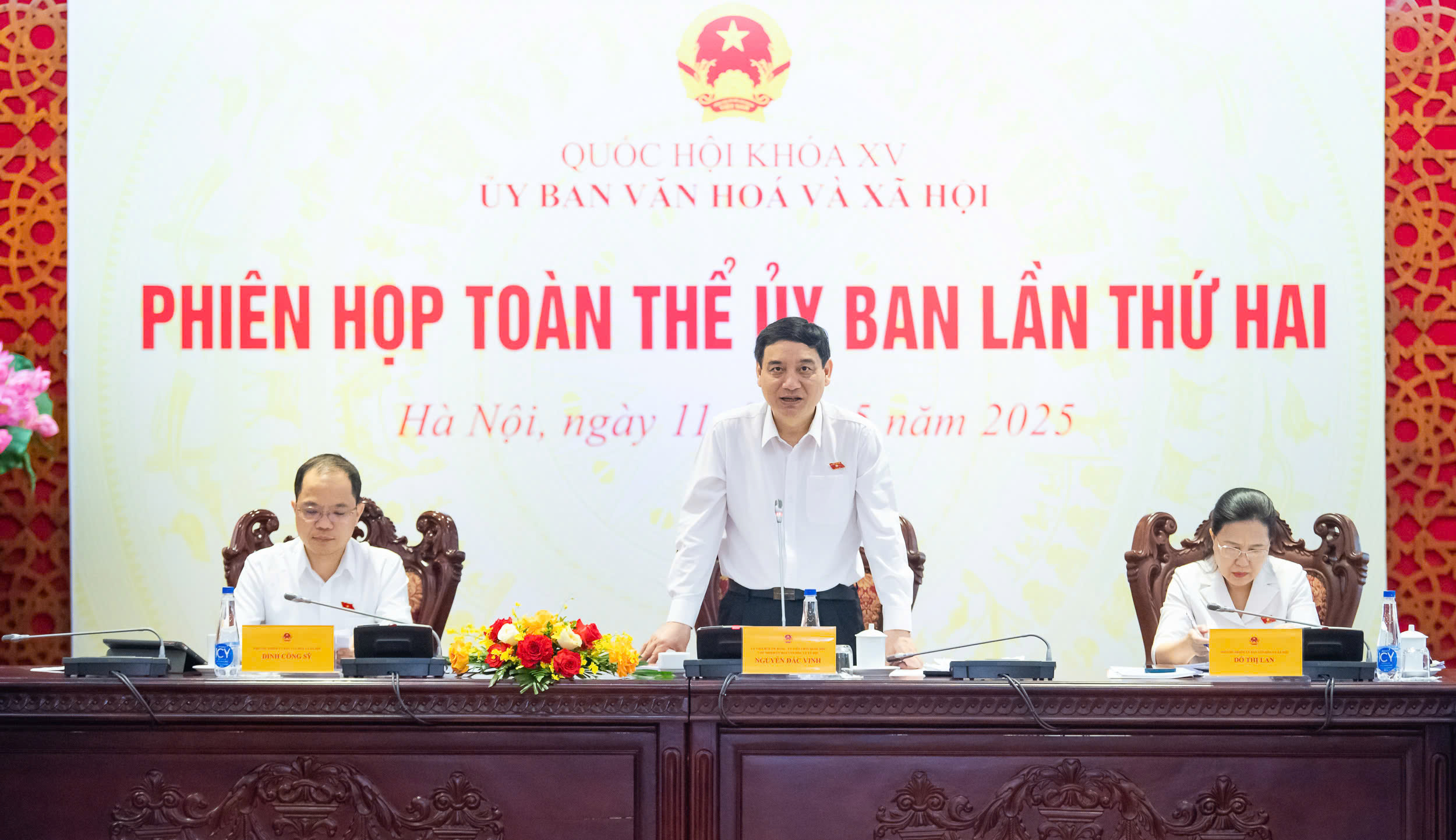 Thống nhất miễn học phí học sinh cả nước, cấp trực tiếp cho học sinh tư thục- Ảnh 2. Thống nhất miễn học phí học sinh cả nước, cấp trực tiếp cho học sinh tư thục- Ảnh 2.