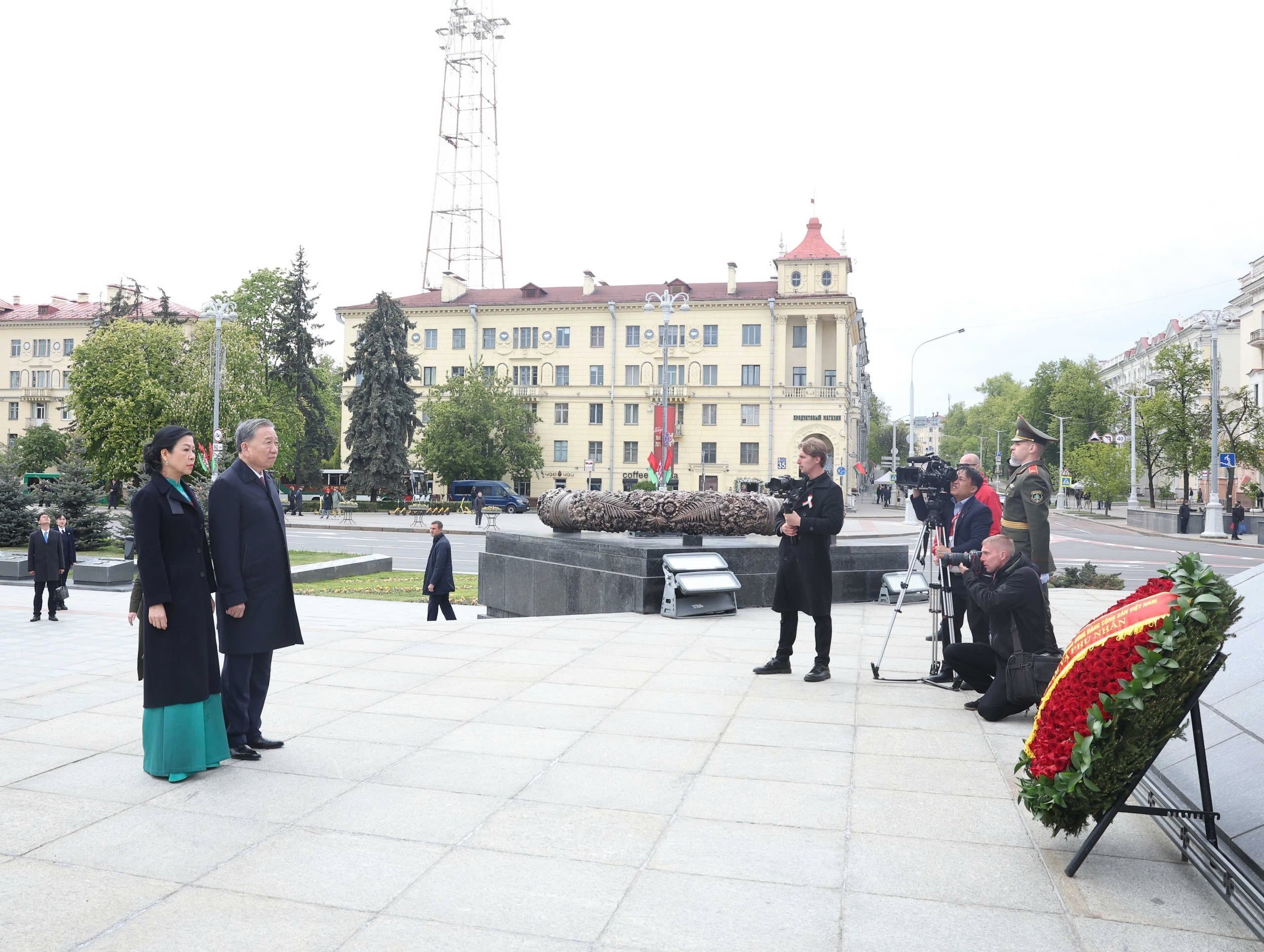 Tổng Bí thư Tô Lâm: Vun đắp tình hữu nghị Việt Nam - Belarus ngày càng bền chặt- Ảnh 2. Tổng Bí thư Tô Lâm: Vun đắp tình hữu nghị Việt Nam - Belarus ngày càng bền chặt- Ảnh 2.