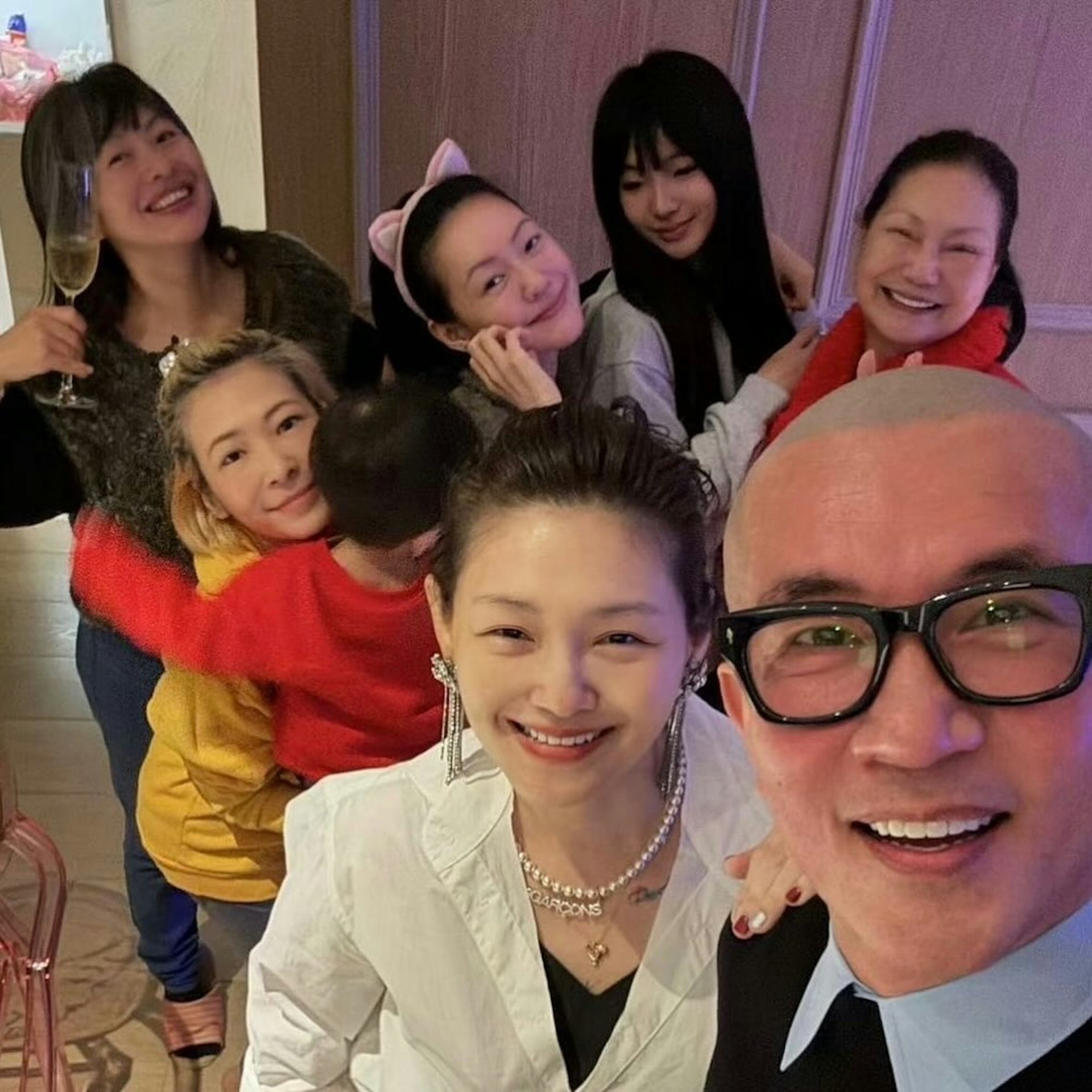 Chồng Từ Hy Viên lộ diện, thân hình gầy gò khó nhận ra - Ảnh 2.