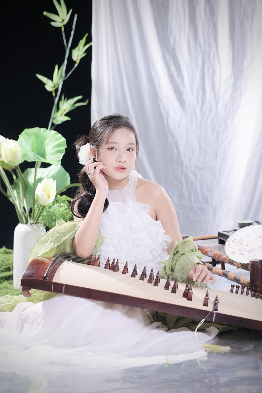 Thành tích 'khủng' của nữ sinh là đại biểu Cháu ngoan Bác Hồ - Ảnh 3.