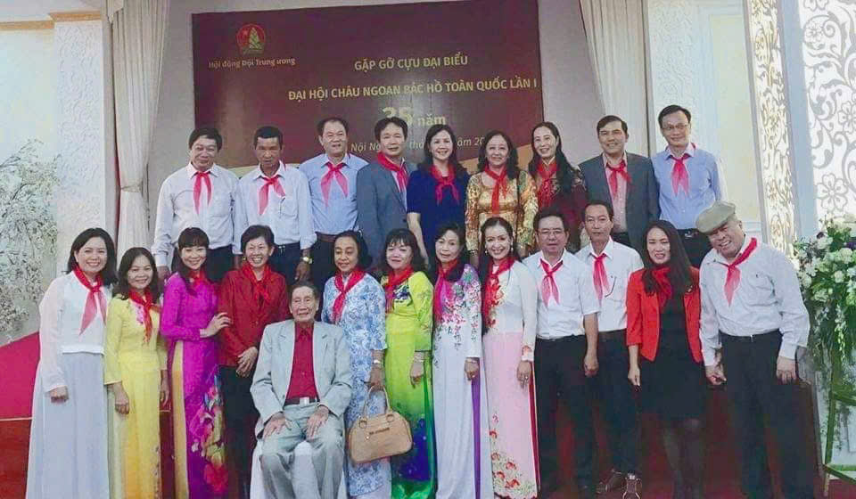 Những người nổi tiếng từng đạt danh hiệu Cháu ngoan Bác Hồ- Ảnh 1.
