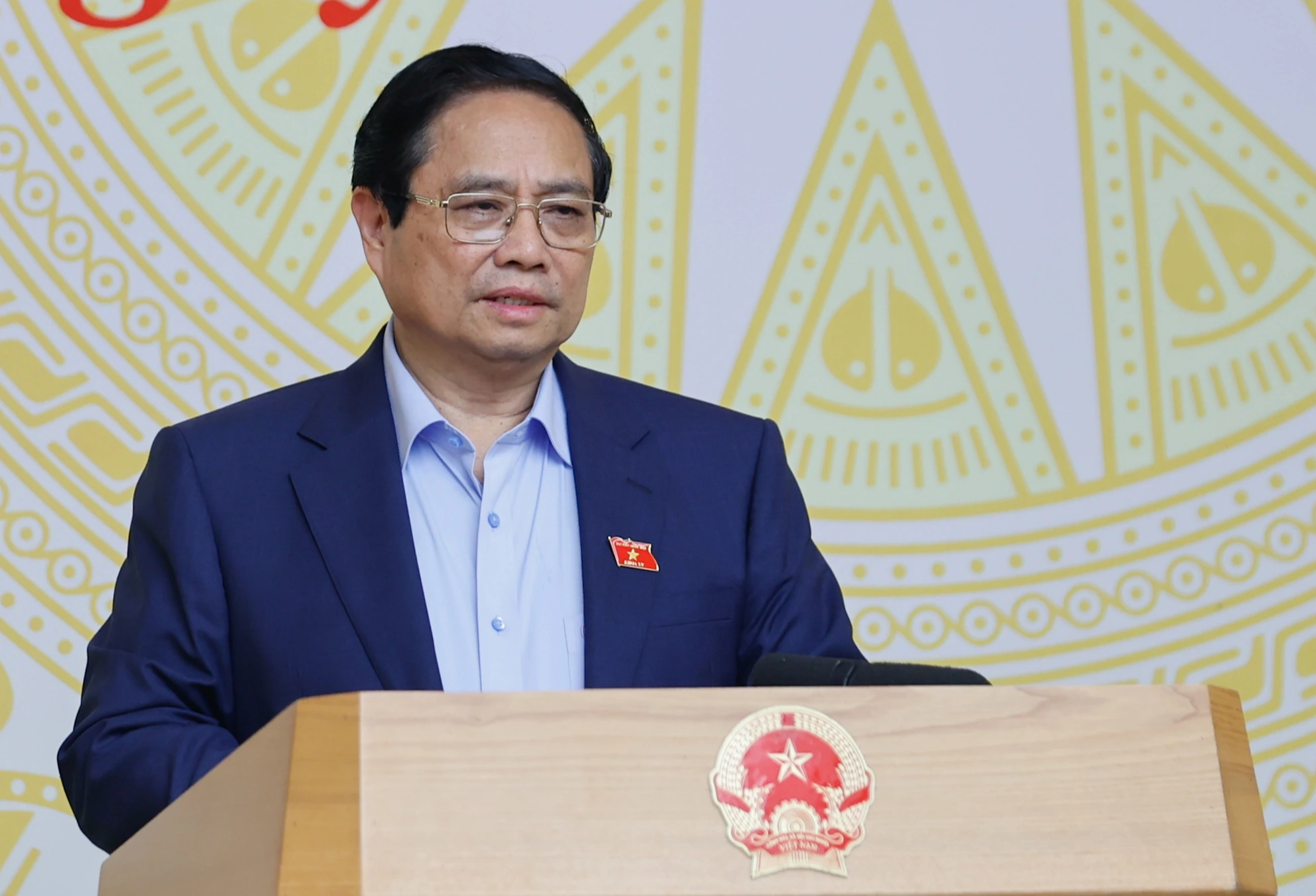 Thủ tướng: Sữa giả, thuốc giả do ‘buông lỏng, thiếu trách nhiệm’ Thủ tướng: Sữa giả, thuốc giả do ‘buông lỏng, thiếu trách nhiệm’