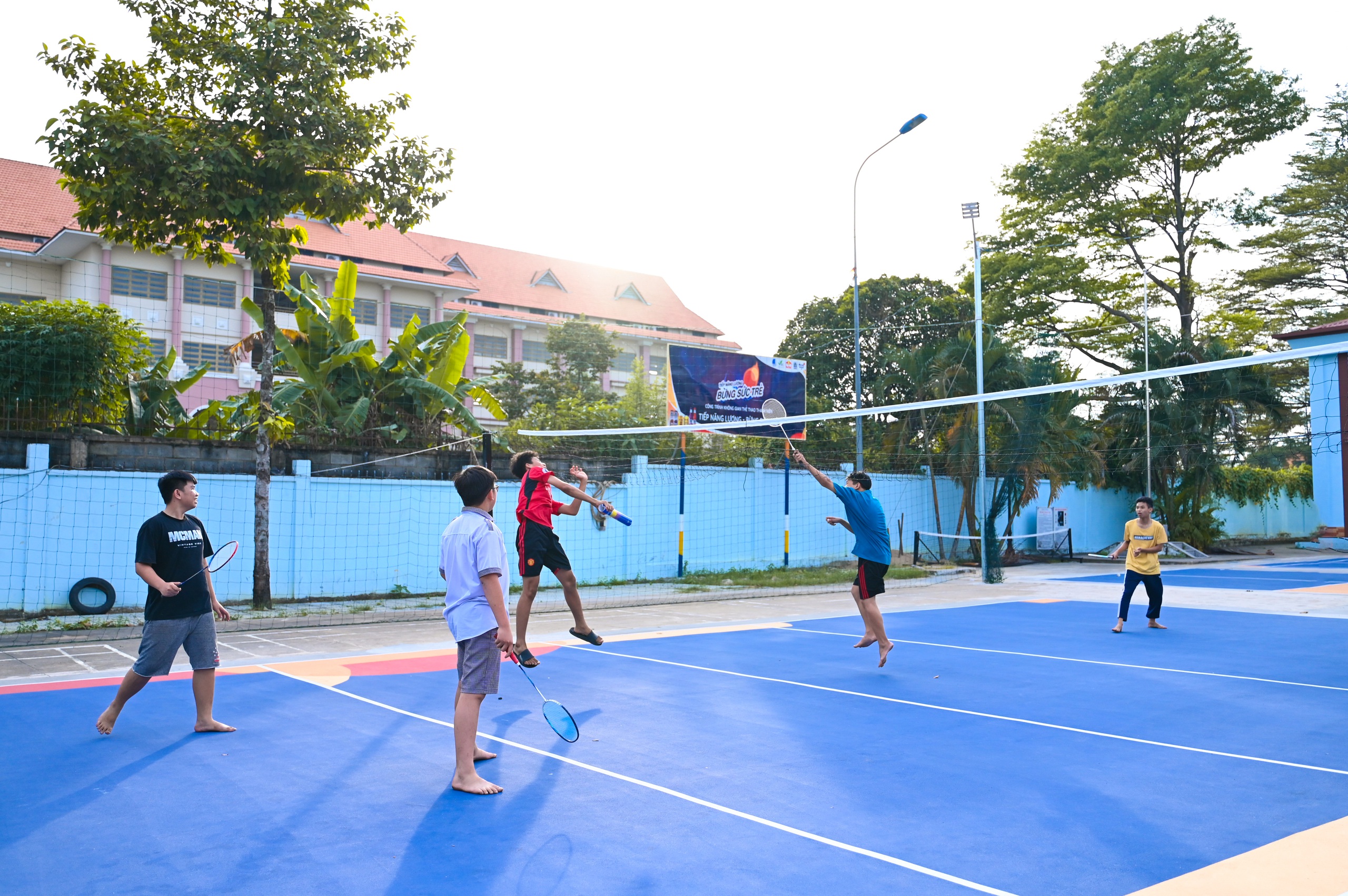 Tiến Linh, Ánh Viên cùng tham gia chiến dịch đầy ý nghĩa của TCP Việt Nam- Ảnh 3. Tiến Linh, Ánh Viên cùng tham gia chiến dịch đầy ý nghĩa của TCP Việt Nam- Ảnh 3.