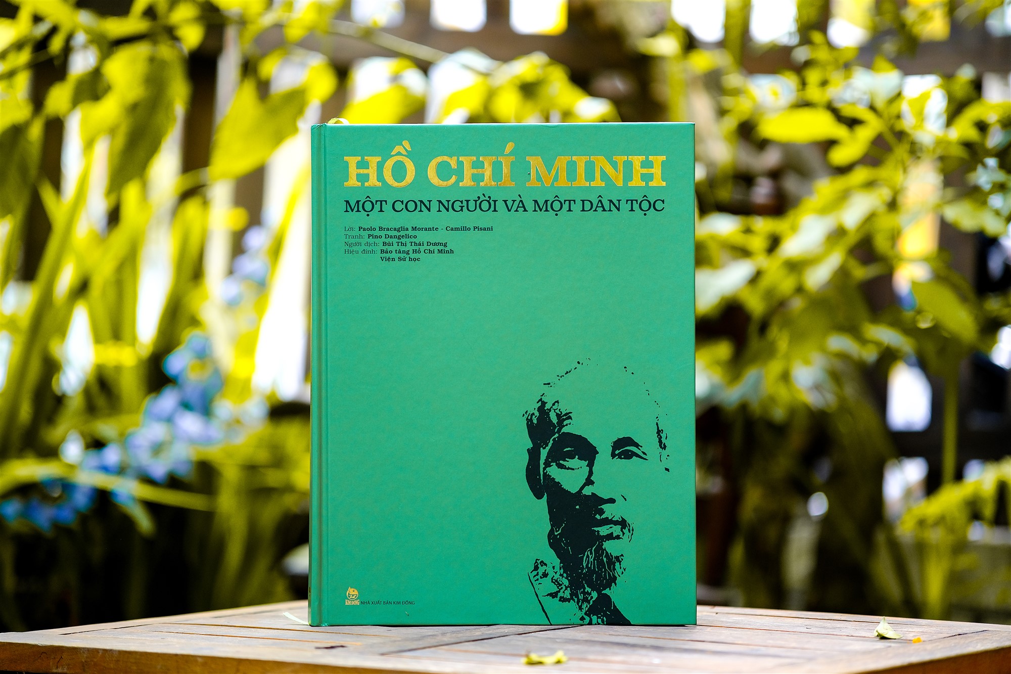 इतालवी दोस्तों ने अंकल हो के बारे में लिखा - फोटो 1. Những người bạn Ý viết về Bác Hồ- Ảnh 1.