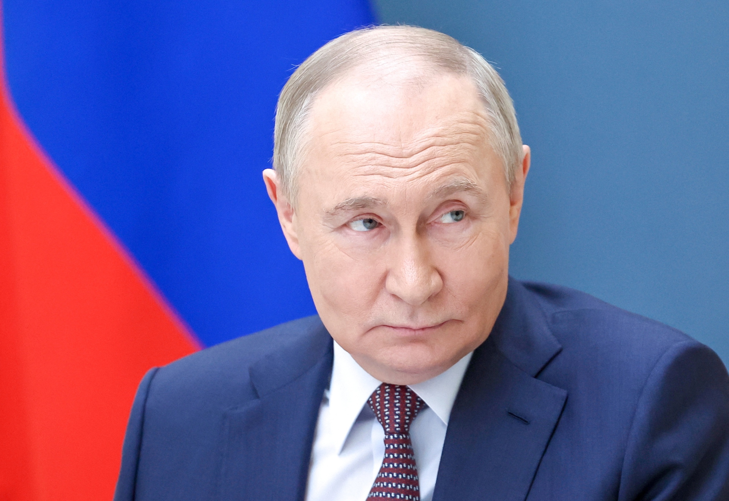 Điện Kremlin chỉ định phái đoàn đàm phán với Ukraine tại Istanbul - Ảnh 1. Điện Kremlin chỉ định phái đoàn đàm phán với Ukraine tại Istanbul - Ảnh 1.