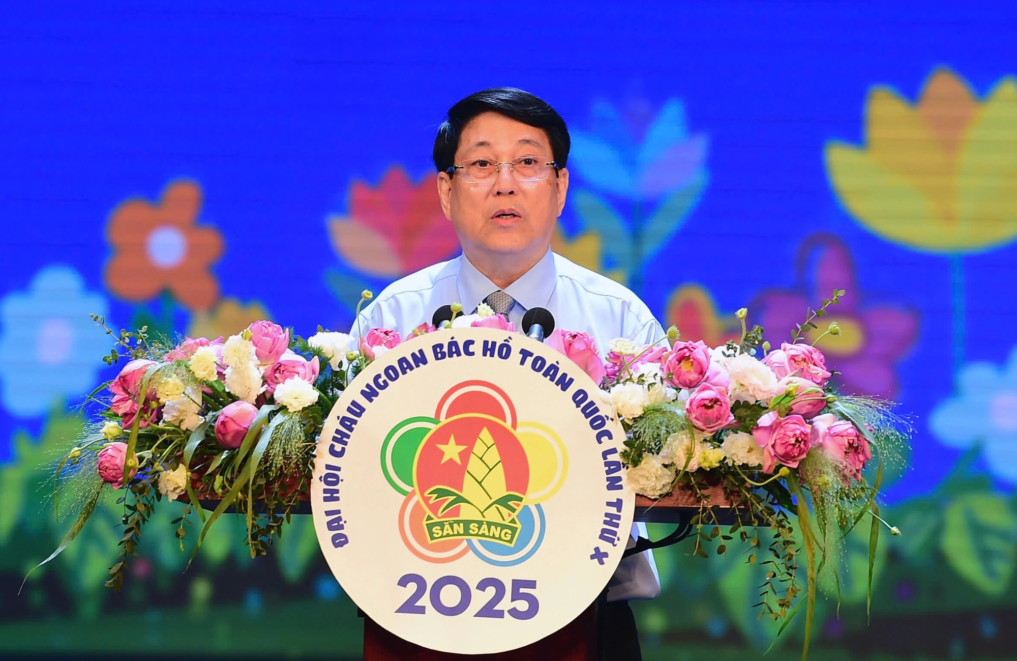 Chủ tịch nước Lương Cường nhắn nhủ cháu ngoan Bác Hồ tại Lễ Tuyên dương toàn quốc - Ảnh 2.