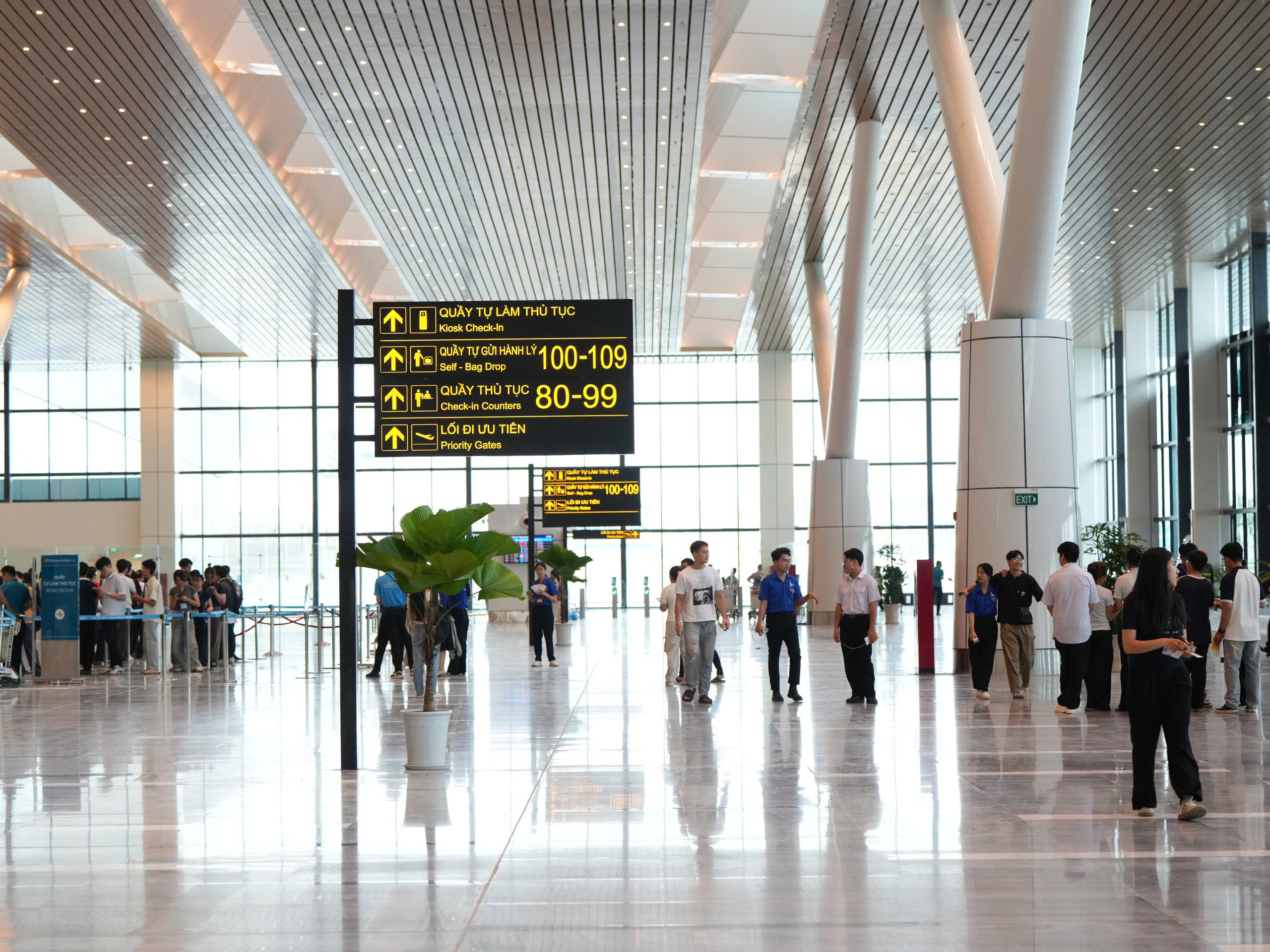 Việt Nam vươn mình vào cuộc đua sân bay châu Á với hạ tầng hiện đại - Ảnh 2. Việt Nam vươn mình vào cuộc đua sân bay châu Á với hạ tầng hiện đại - Ảnh 2.