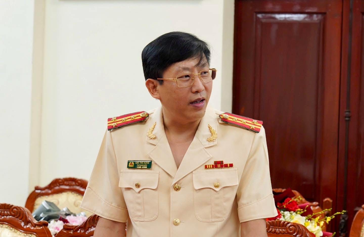 Ông Lục Thế Hưng làm Phó giám đốc Công an tỉnh Hà Giang - Ảnh 2. Ông Lục Thế Hưng làm Phó giám đốc Công an tỉnh Hà Giang - Ảnh 2.