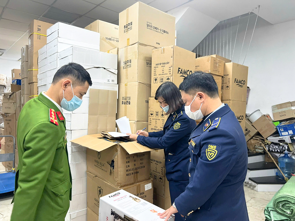 Hàng giả trên sàn TMĐT: Trách nhiệm của nền tảng và giải pháp quản lý hiệu quả - Ảnh 1. Hàng giả trên sàn TMĐT: Trách nhiệm của nền tảng và giải pháp quản lý hiệu quả - Ảnh 1.