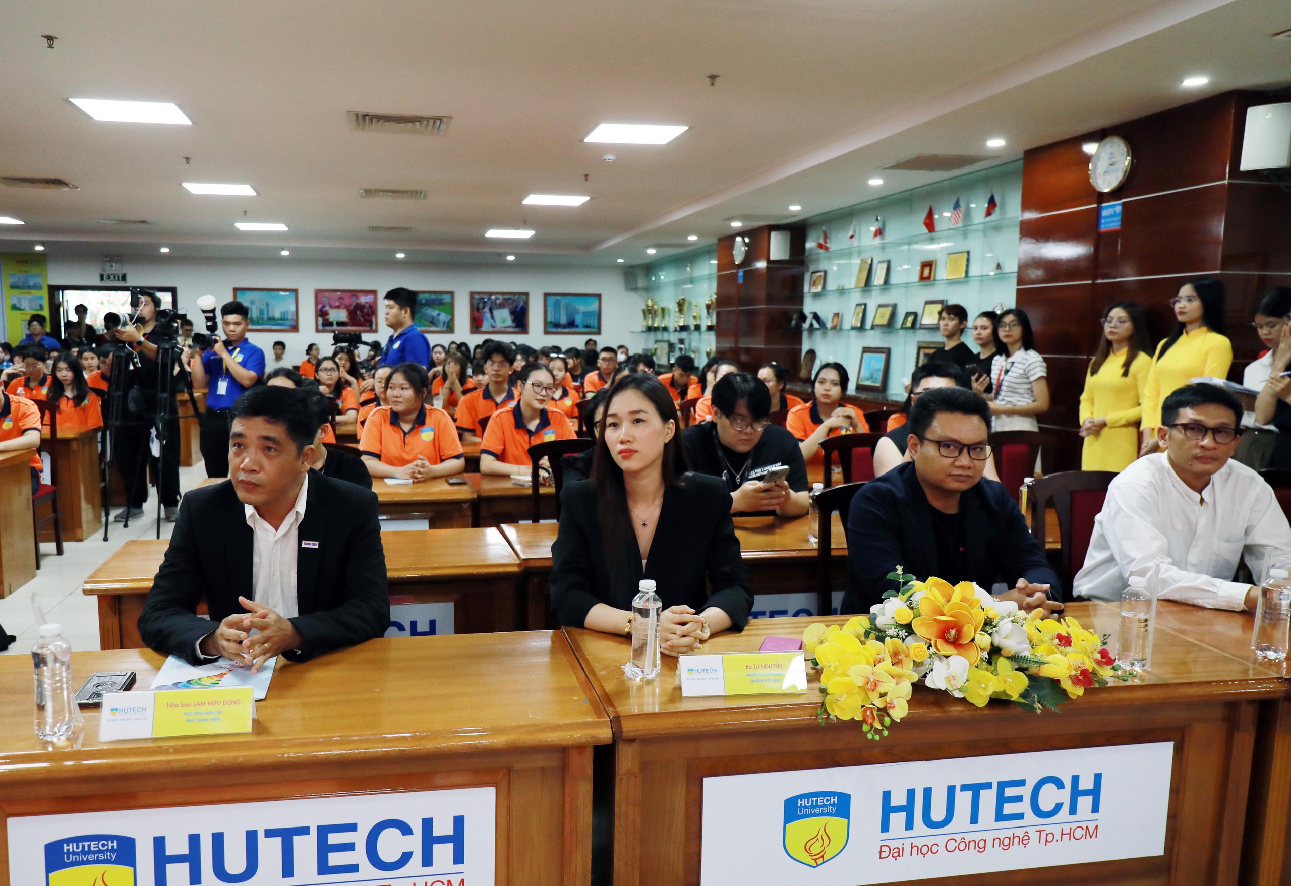 Wie vermarktet man einen Film effektiv? - Bild 4. Marketing phim sao cho hiệu quả?- Ảnh 4.