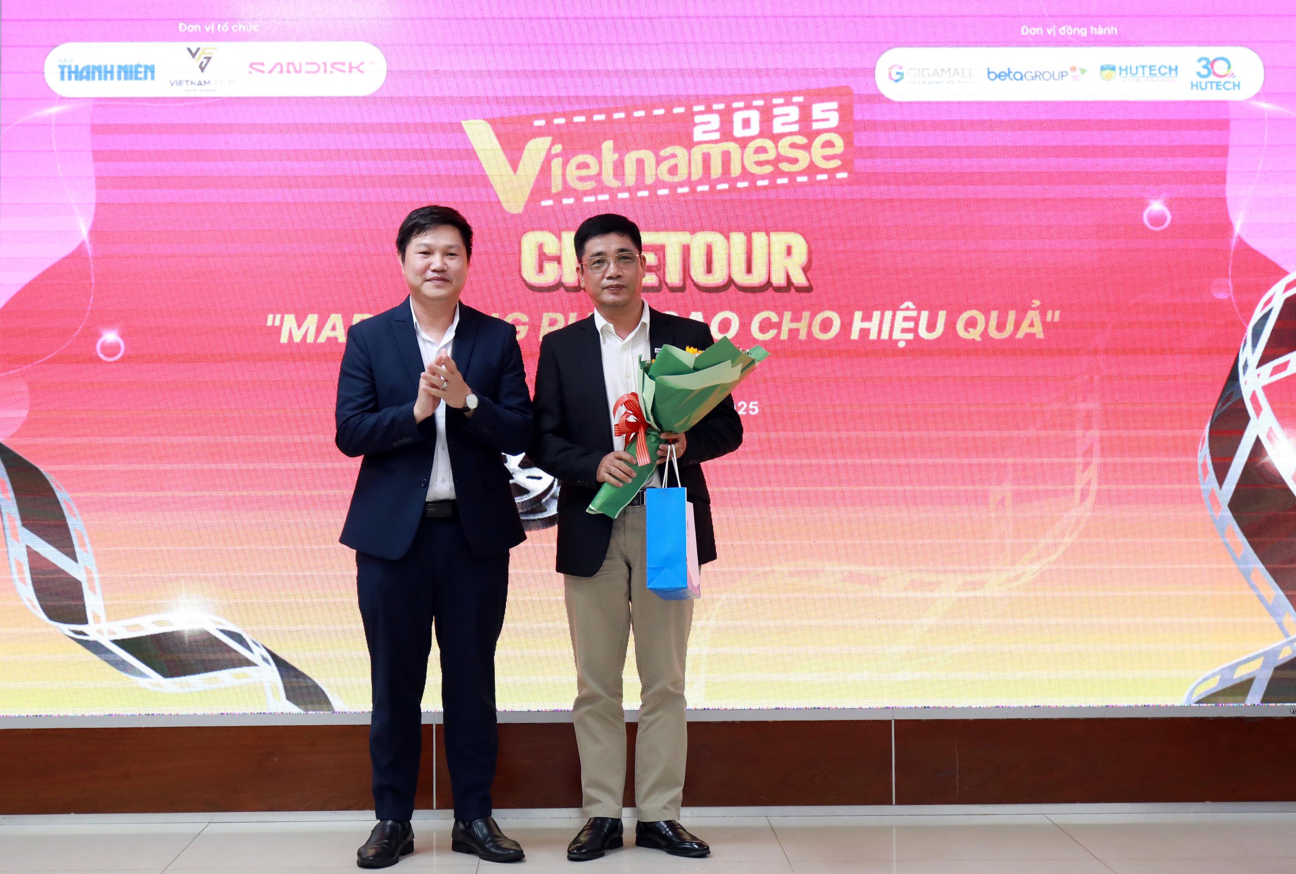 Wie vermarktet man einen Film effektiv? - Bild 2. Marketing phim sao cho hiệu quả?- Ảnh 2.