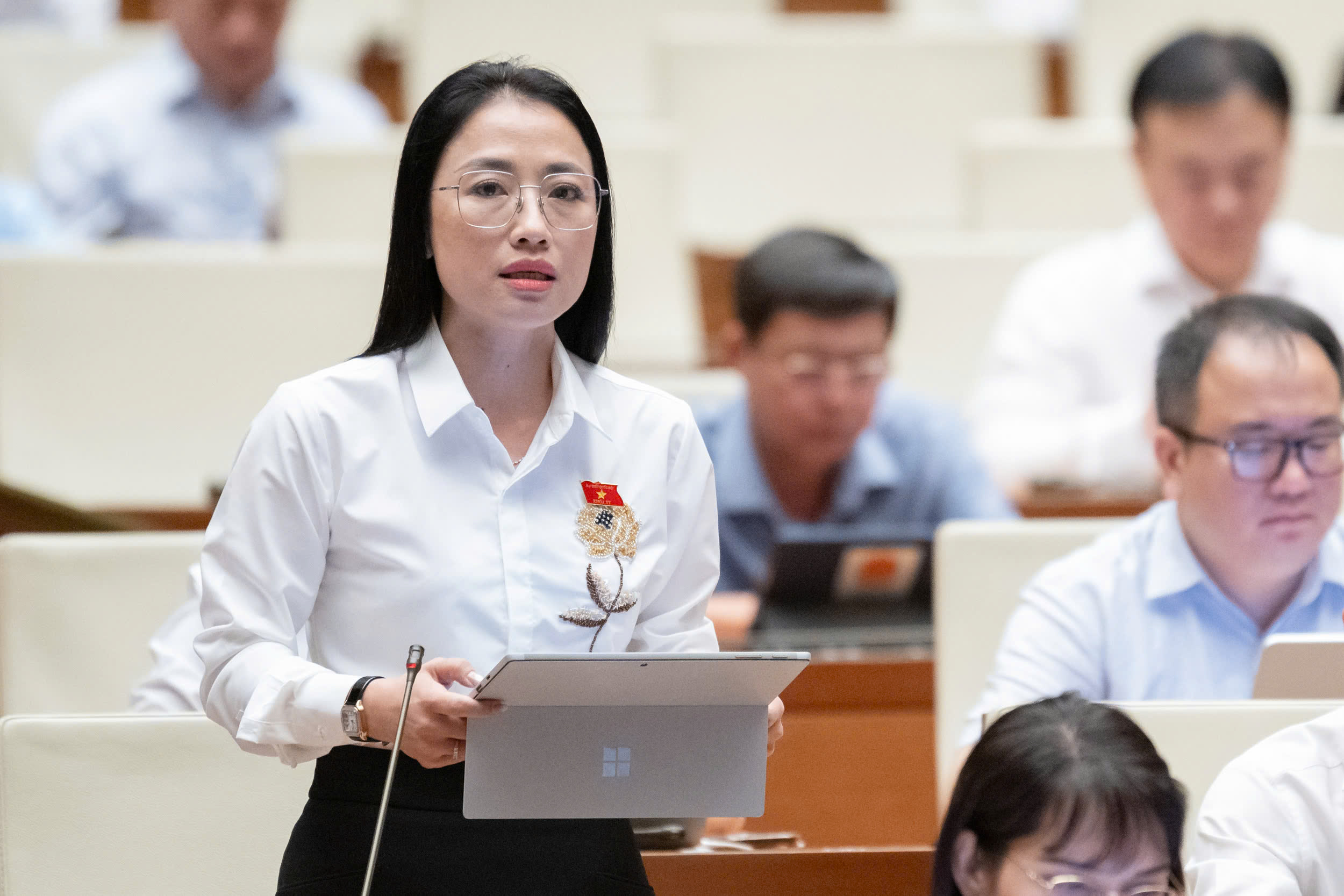 'Phải cấm thực phẩm chức năng quảng cáo chữa bệnh, giảm cân cấp tốc' - Ảnh 1.