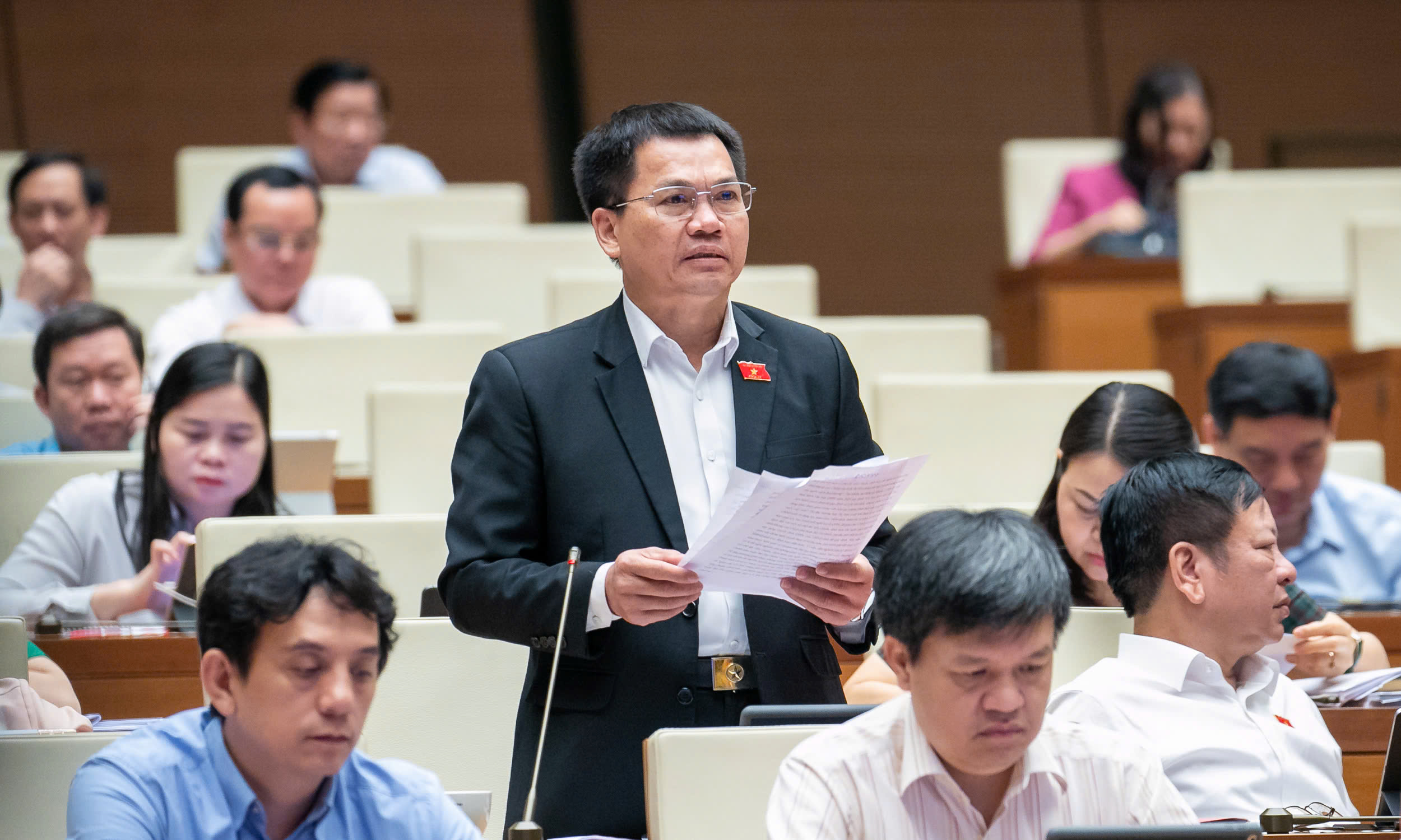 'Phải cấm thực phẩm chức năng quảng cáo chữa bệnh, giảm cân cấp tốc' - Ảnh 2.