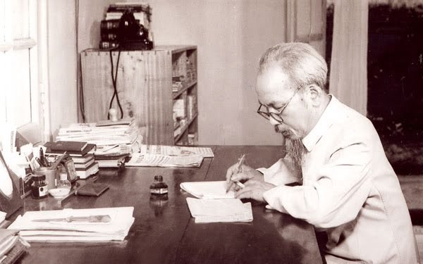Lấy dân làm gốc trong tư tưởng Hồ Chí Minh và sự phát triển của Tổ quốc - Ảnh 7. Lấy dân làm gốc trong tư tưởng Hồ Chí Minh và sự phát triển của Tổ quốc - Ảnh 7.