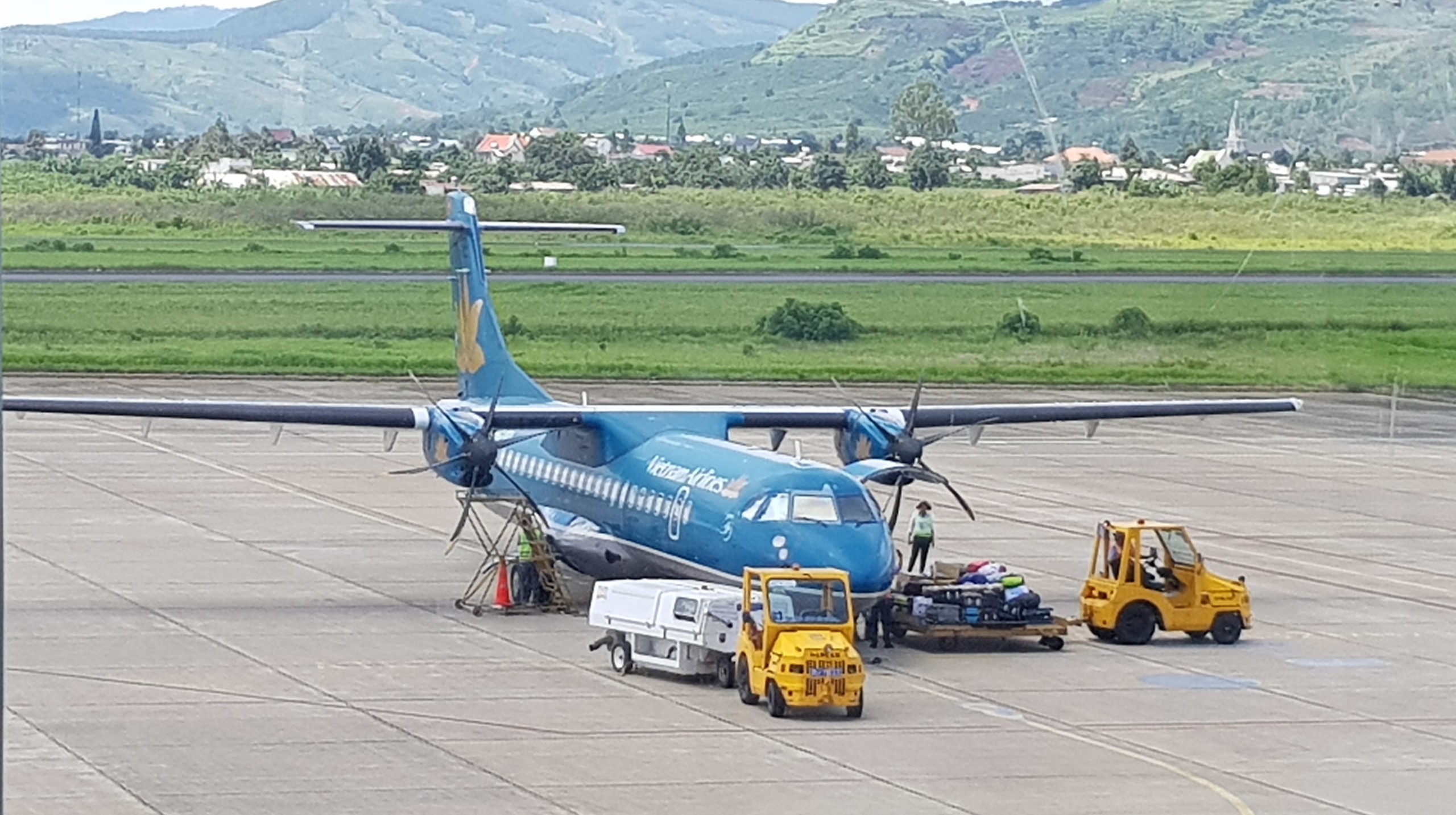 Sân bay Liên Khương tạm đóng cửa 6 tháng để nâng cấp đường băng - Ảnh 2. Sân bay Liên Khương tạm đóng cửa 6 tháng để nâng cấp đường băng - Ảnh 2.