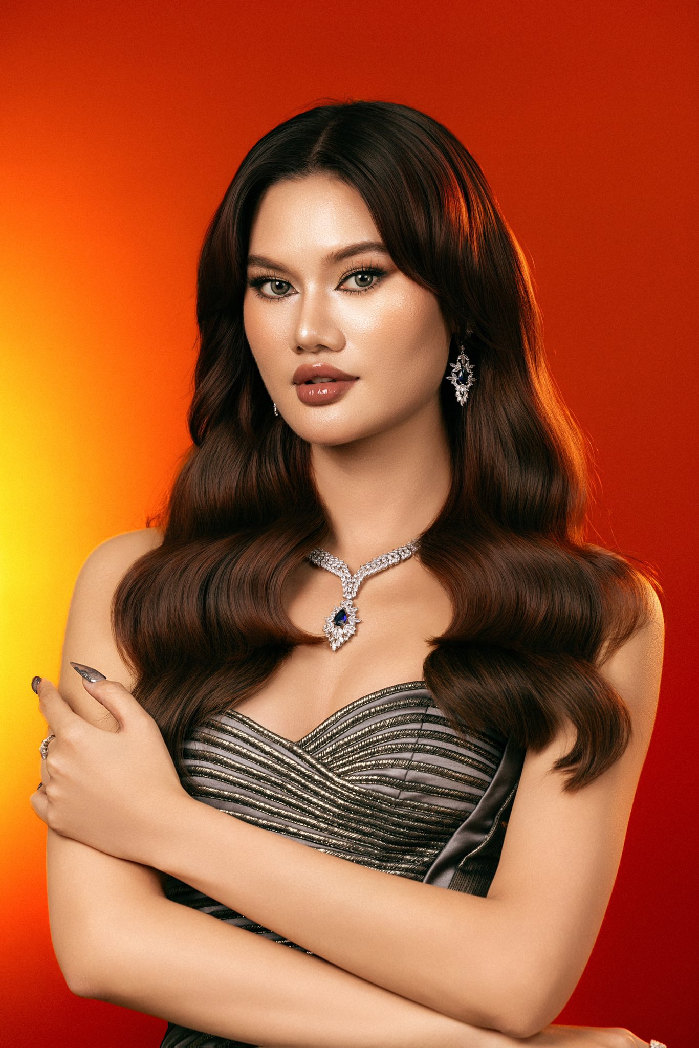 Vẻ nóng bỏng của 4 cô gái cao trên 1,8m ở Miss Cosmo Vietnam- Ảnh 3. Vẻ nóng bỏng của 4 cô gái cao trên 1,8m ở Miss Cosmo Vietnam- Ảnh 3.