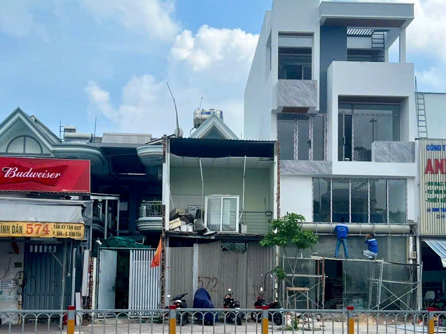 Người dân thắng kiện UBND Q.Bình Tân nhưng bản án chưa được thi hành - Ảnh 1.