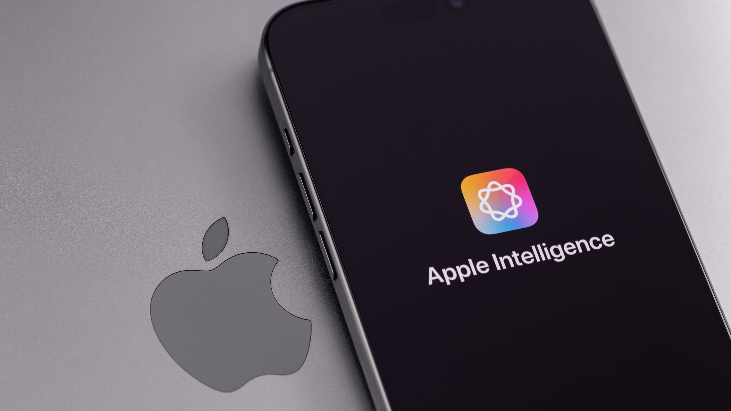 Apple sắp 'gây bão' với tính năng AI 'điên rồ' nhất từ trước đến nay - Ảnh 1.