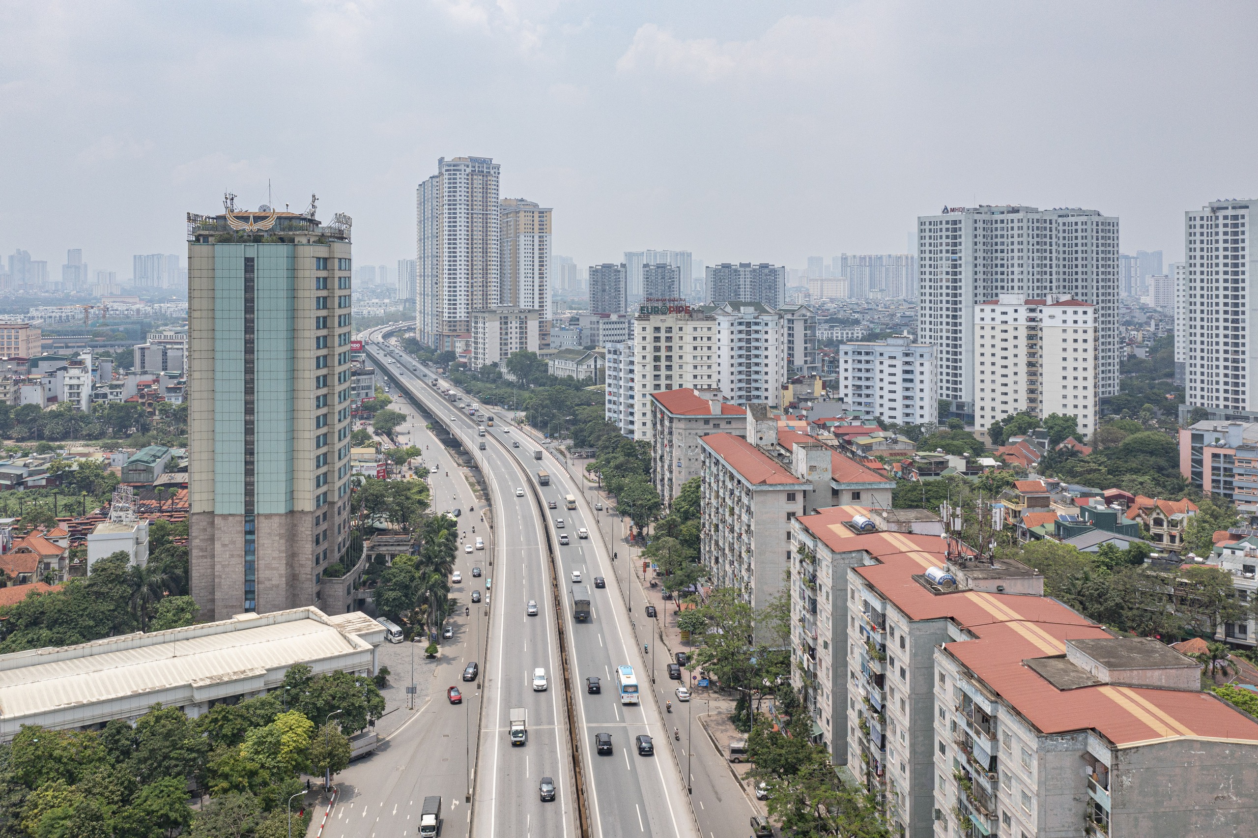 Đường phố Hà Nội thông thoáng liên tiếp 3 ngày dịp lễ 30.4 - Ảnh 12.