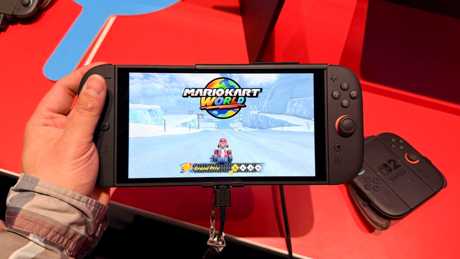 Nintendo lãi 0 đồng cho mỗi máy Switch 2 - Ảnh 1.