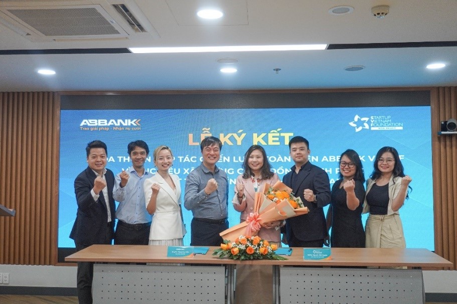 ABBANK và Quỹ SVF hợp tác thúc đẩy văn hóa sáng tạo, phát triển bền vững - Ảnh 1.