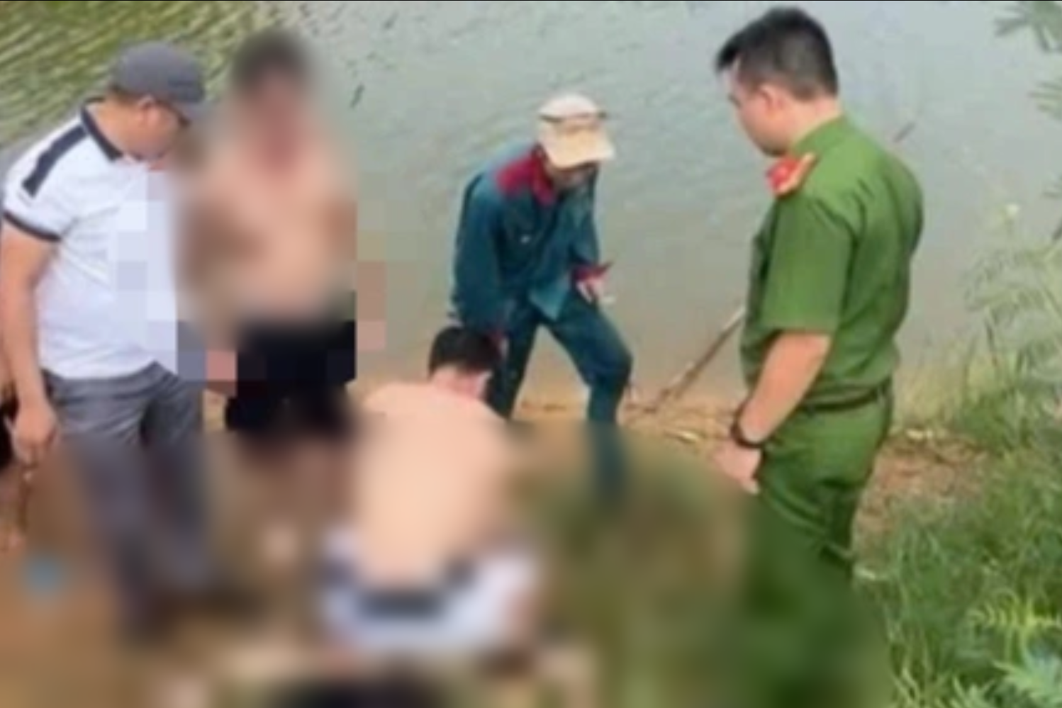 3 sinh viên bơi ở đập Quán Trăn, 2 người đuối nước tử vong- Ảnh 1. 3 sinh viên bơi ở đập Quán Trăn, 2 người đuối nước tử vong- Ảnh 1.