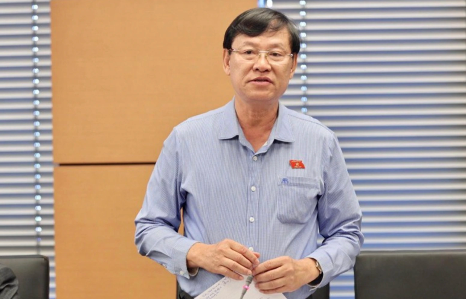 ‘Thuốc giả, bác sĩ giả, chỉ con tôi chết là thật’ - Ảnh 2.